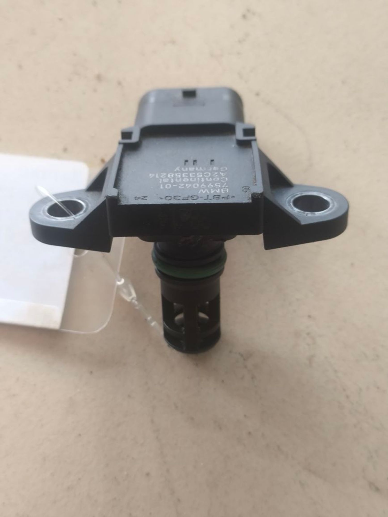 https://ycs.partsauto.market/partsauto-images/thmbs/userImages/a2d258a61cc08549ac0329b7373022c0/part/88925ee0-1bd3-405a-93fd-b29853aaaab1_1786008019014.jpg