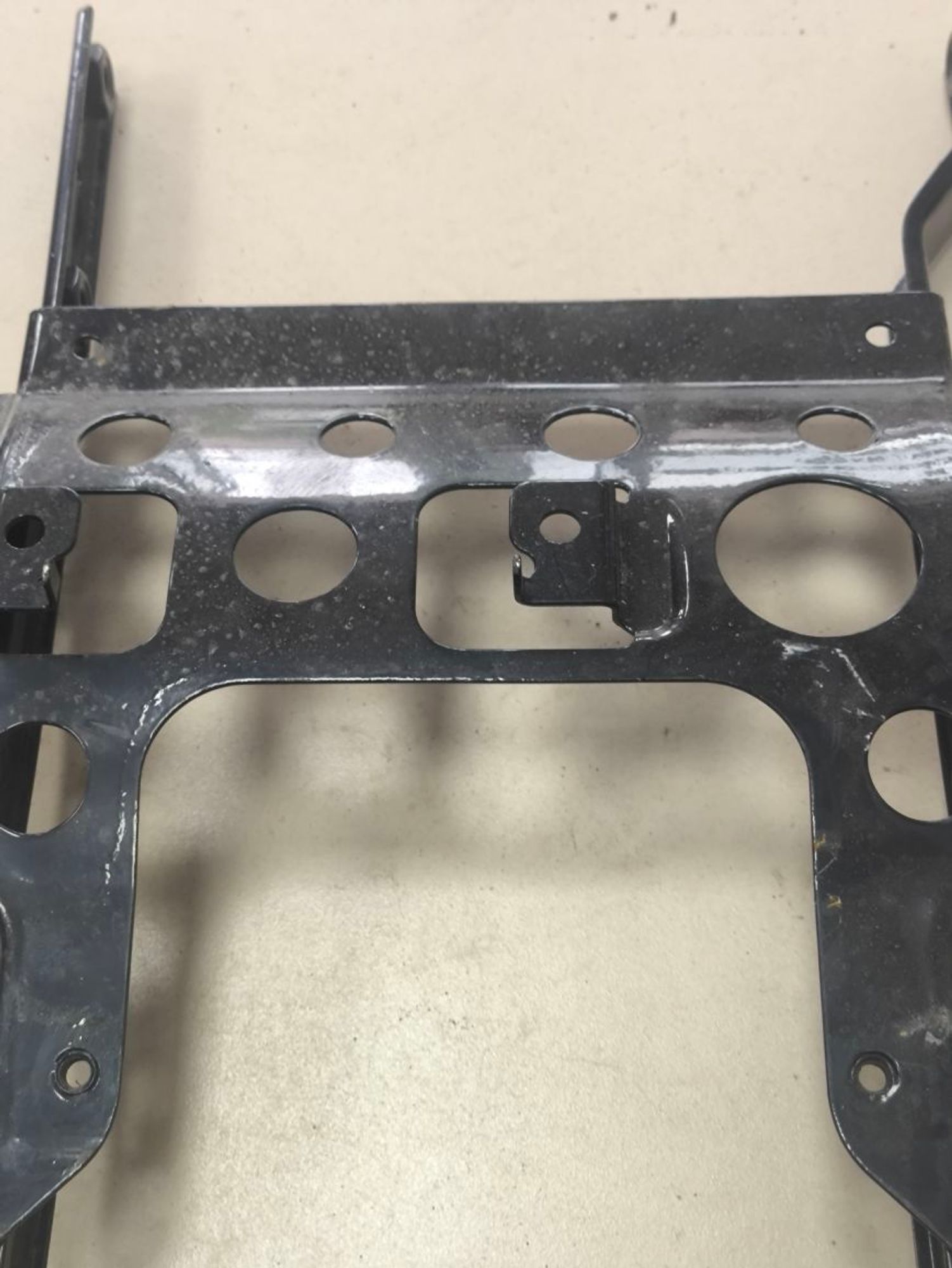 https://ycs.partsauto.market/partsauto-images/thmbs/userImages/a2d258a61cc08549ac0329b7373022c0/part/88a17bb2-146e-4b5b-a457-7e997e2b9343_1785501297195.jpg