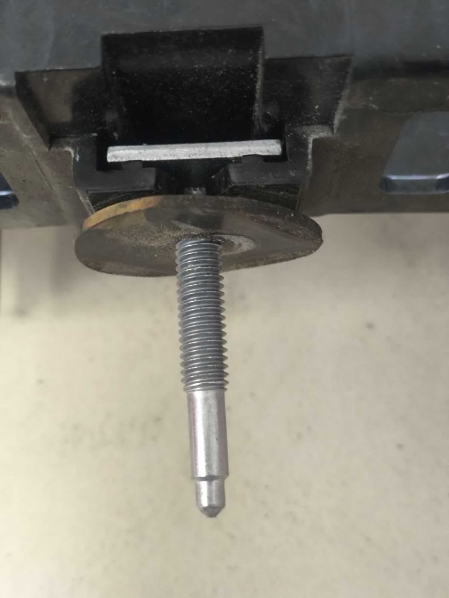 https://ycs.partsauto.market/partsauto-images/thmbs/userImages/a2d258a61cc08549ac0329b7373022c0/part/89708a3a-b4d0-4315-a823-ce192033662f_1787133325637.jpg