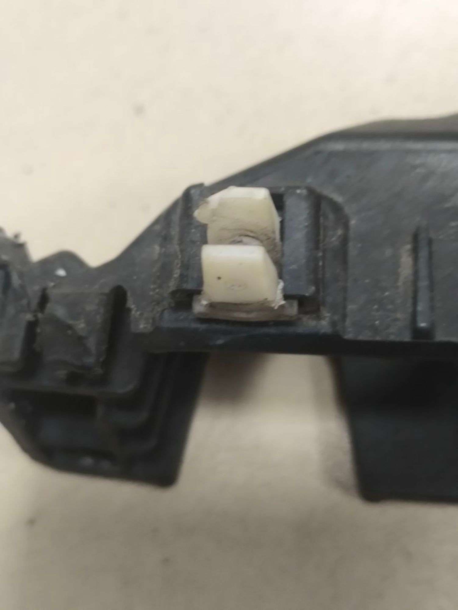 https://ycs.partsauto.market/partsauto-images/thmbs/userImages/a2d258a61cc08549ac0329b7373022c0/part/897c92e4-8d67-4f56-ab4c-85383feee47f_1787229454280.jpg