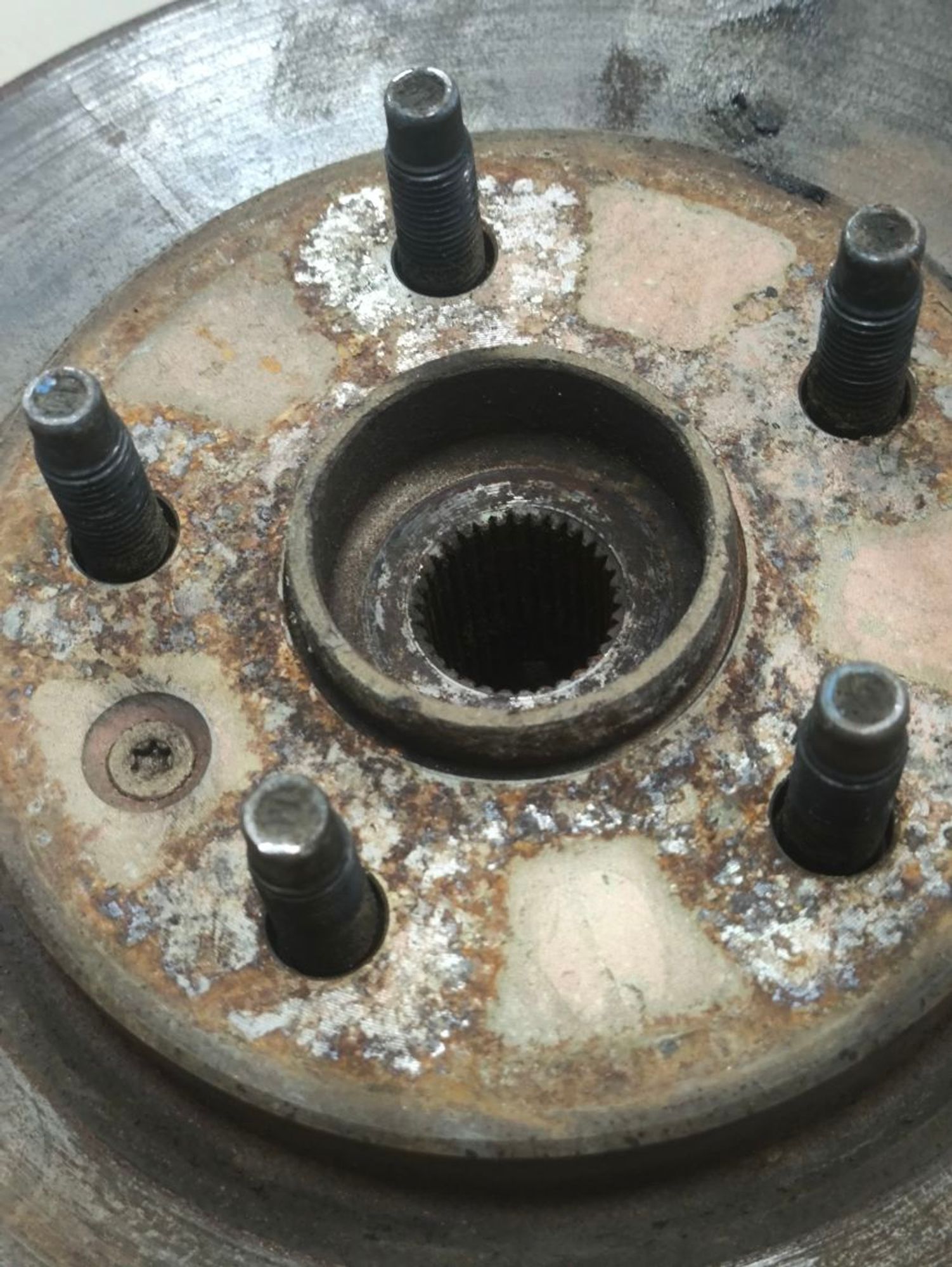 https://ycs.partsauto.market/partsauto-images/thmbs/userImages/a2d258a61cc08549ac0329b7373022c0/part/89bc010d-9cd4-4799-9f34-d2a64c9e838e_1787232903675.jpg