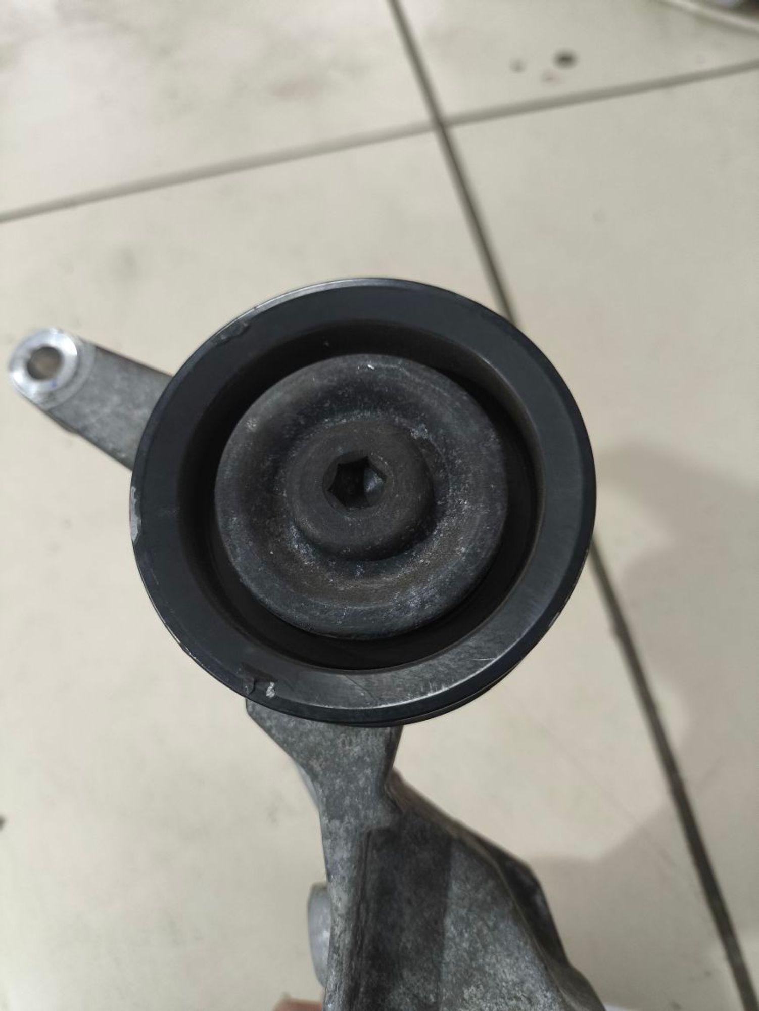 Кронштейн кондиционера Hyundai Tucson III TL, 1500 рублей, Тамбов