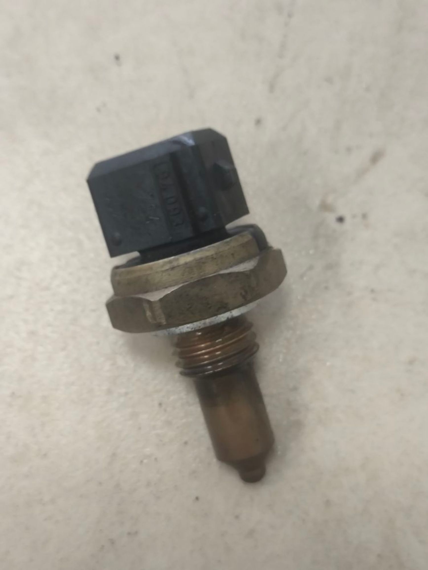 https://ycs.partsauto.market/partsauto-images/thmbs/userImages/a2d258a61cc08549ac0329b7373022c0/part/8b0593d4-7850-4949-a449-bfc947415243_1786022504672.jpg