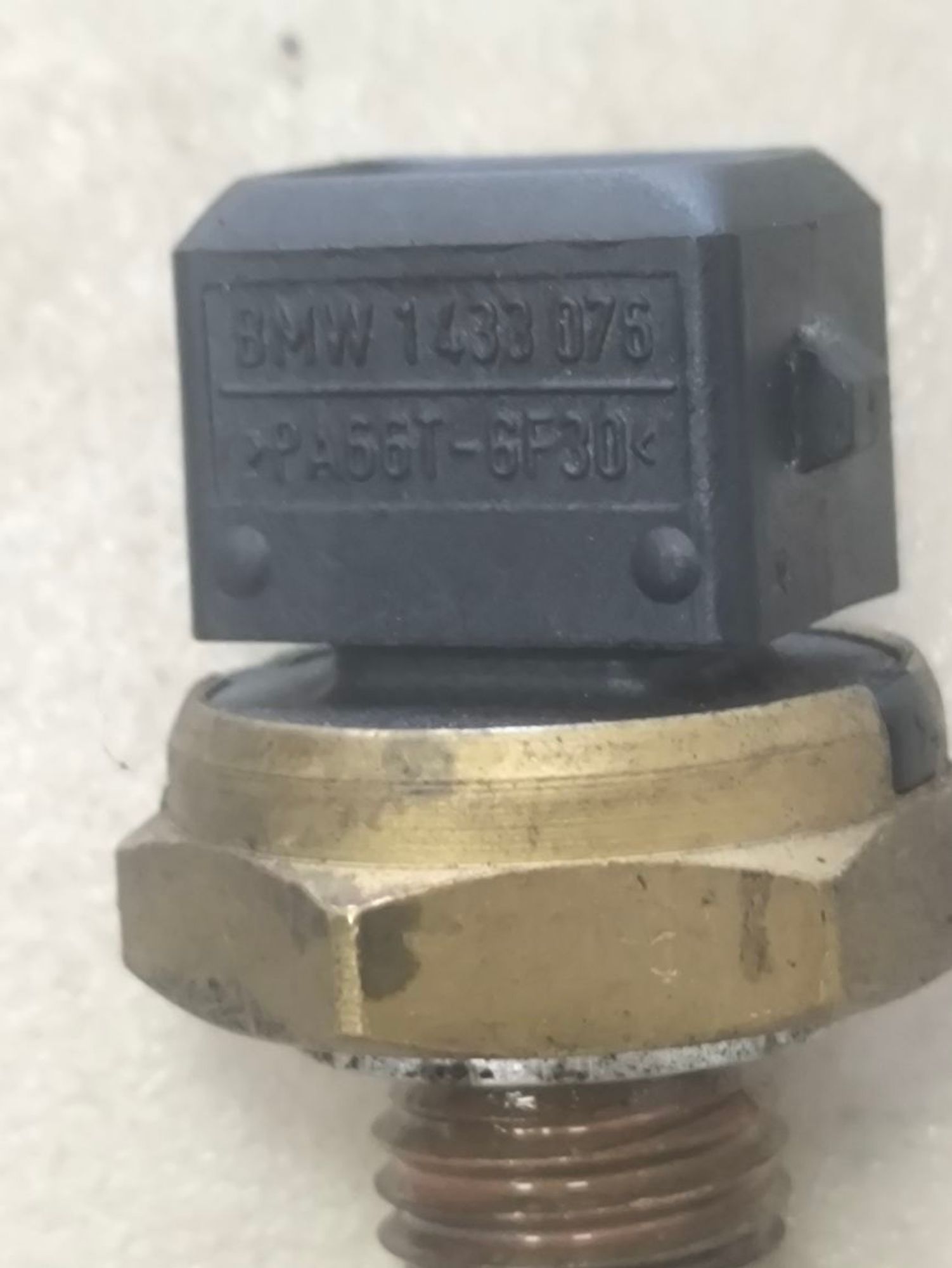 https://ycs.partsauto.market/partsauto-images/thmbs/userImages/a2d258a61cc08549ac0329b7373022c0/part/8bea4aa5-d218-4096-9b33-6ecf6d1e6e2f_1786022506747.jpg