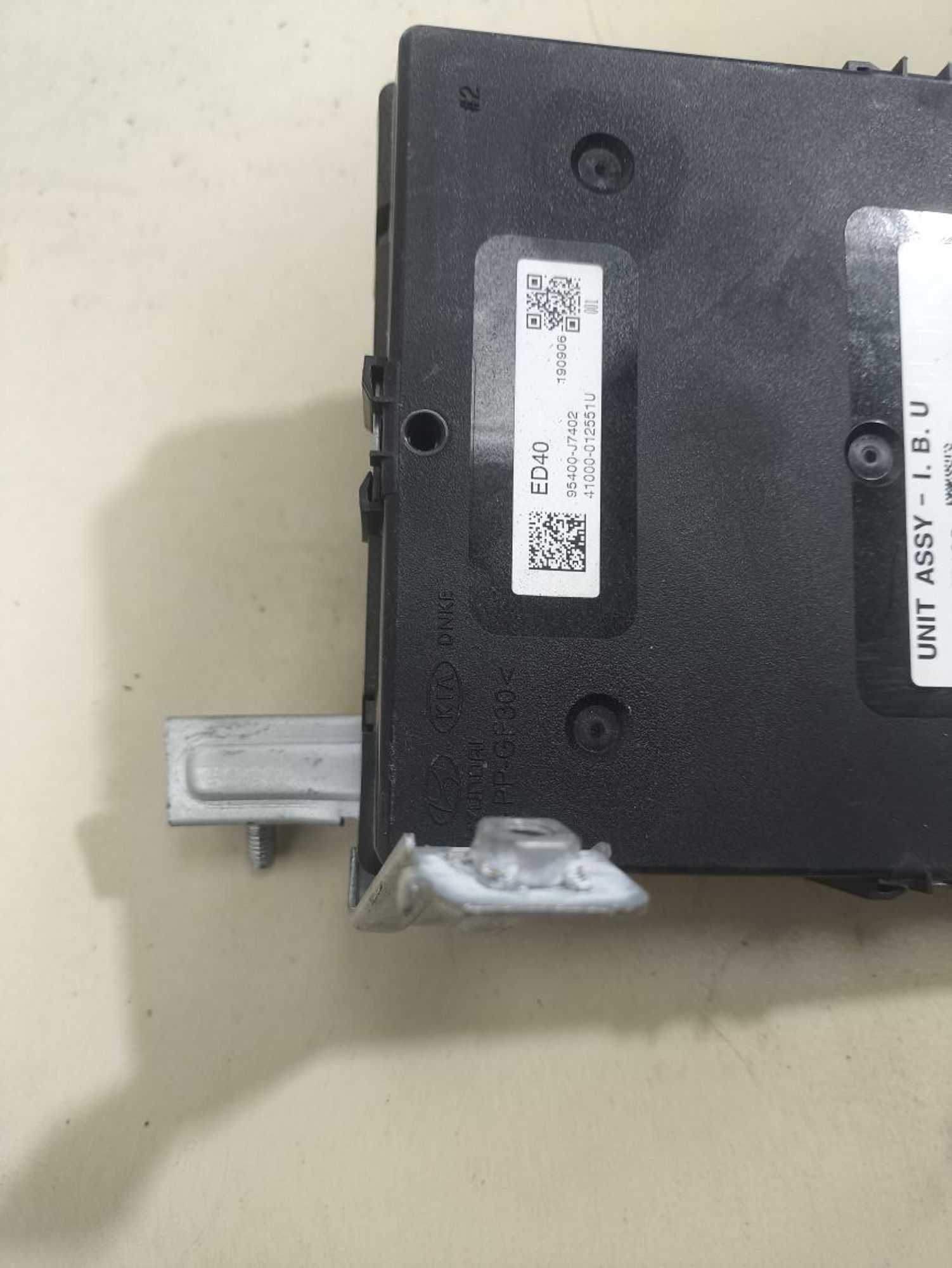 https://ycs.partsauto.market/partsauto-images/thmbs/userImages/a2d258a61cc08549ac0329b7373022c0/part/8c225954-65da-40f6-ab5d-3f5269545a19_1780585129632.jpg