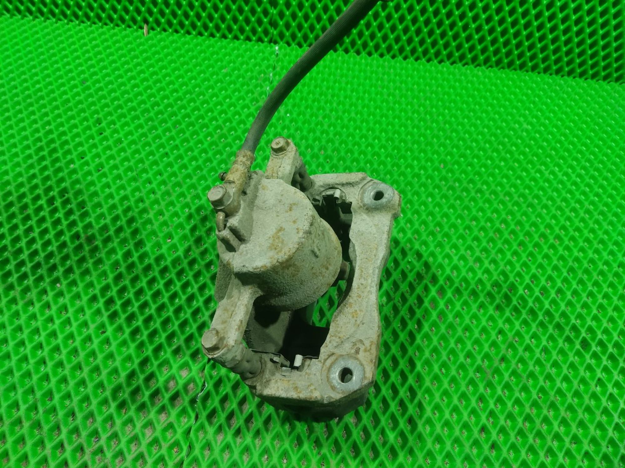 Суппорт тормозной перед.прав. Toyota Camry 40, 3000 рублей, Тамбов