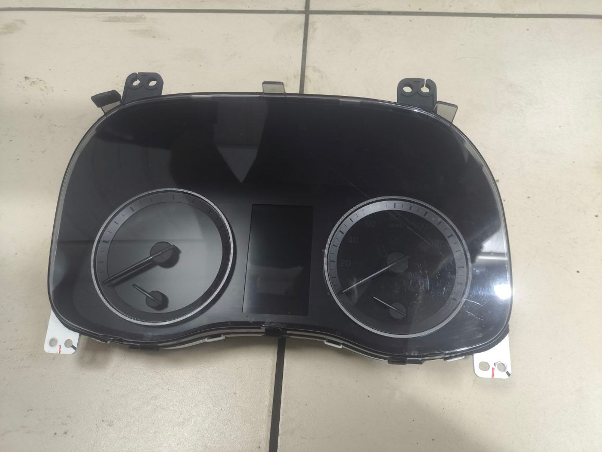 https://ycs.partsauto.market/partsauto-images/thmbs/userImages/a2d258a61cc08549ac0329b7373022c0/part/8e00c1cd-33cf-45de-b5c4-5441c19ba88c_1780926024454.jpg