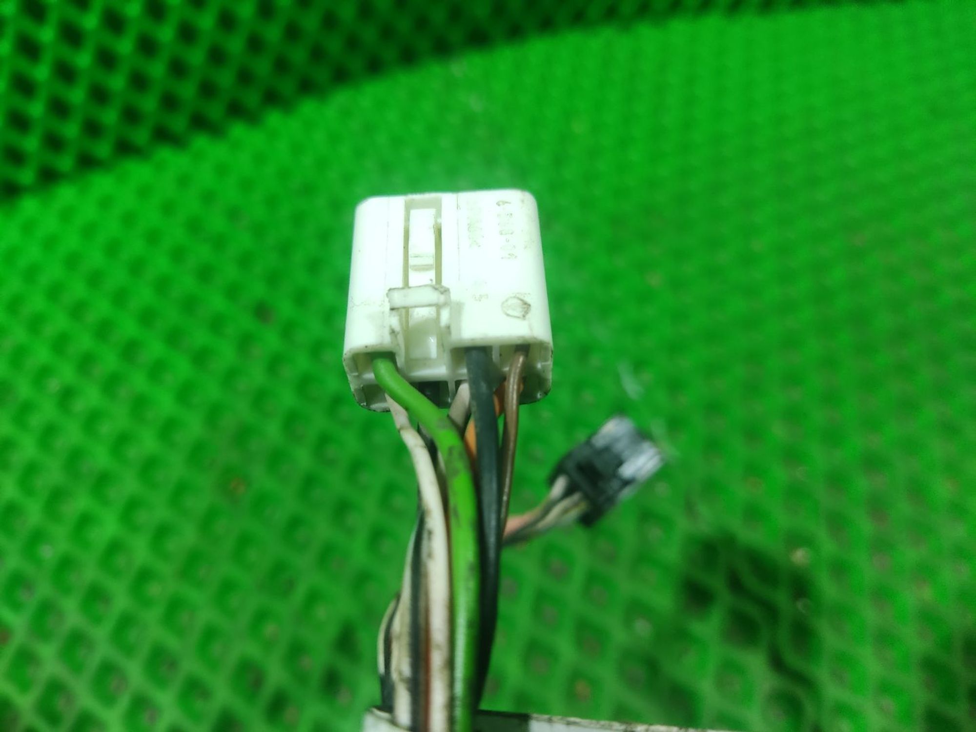 https://ycs.partsauto.market/partsauto-images/thmbs/userImages/a2d258a61cc08549ac0329b7373022c0/part/8ecb9ca7-8376-4053-8cf9-592ab2c4a15d_1771397059820.jpg