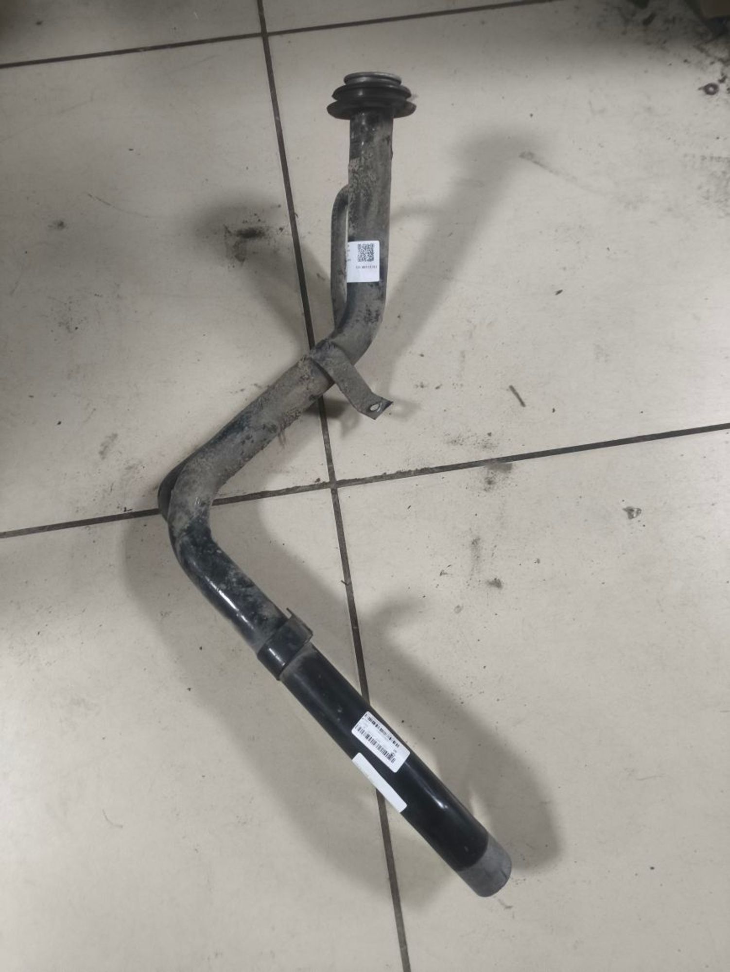 https://ycs.partsauto.market/partsauto-images/thmbs/userImages/a2d258a61cc08549ac0329b7373022c0/part/8f9d5d83-e919-494c-9f99-8a918d8246e0_1785481190121.jpg