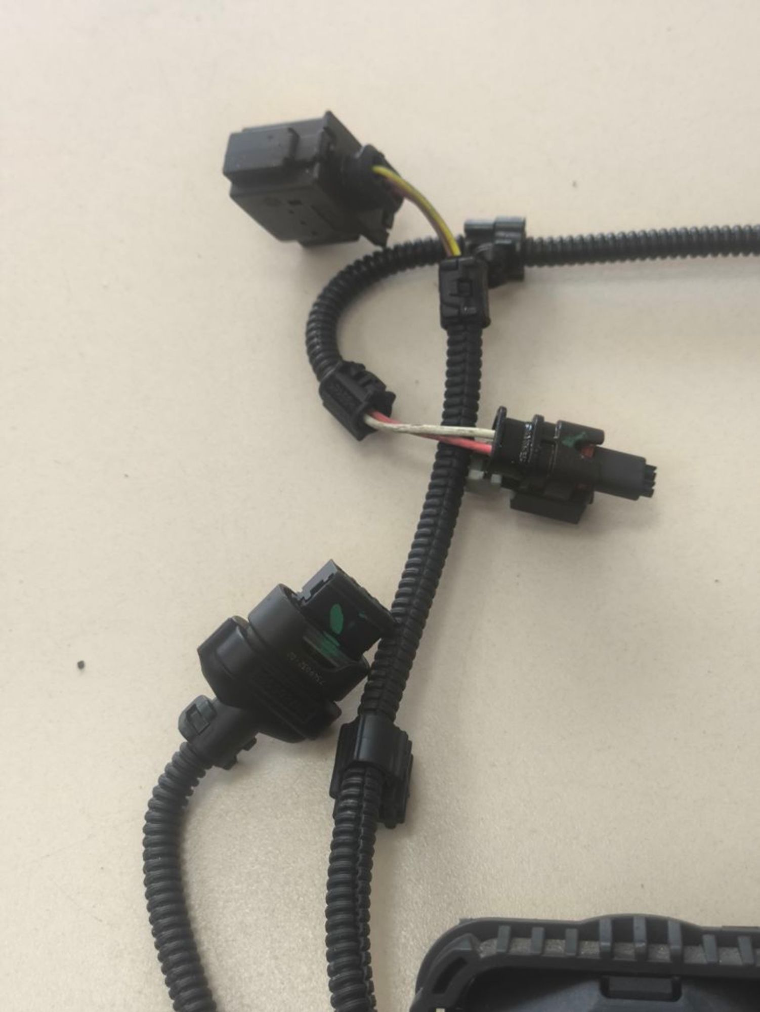 https://ycs.partsauto.market/partsauto-images/thmbs/userImages/a2d258a61cc08549ac0329b7373022c0/part/901adadb-5102-47bf-9b97-c710b94518c0_1786084225964.jpg