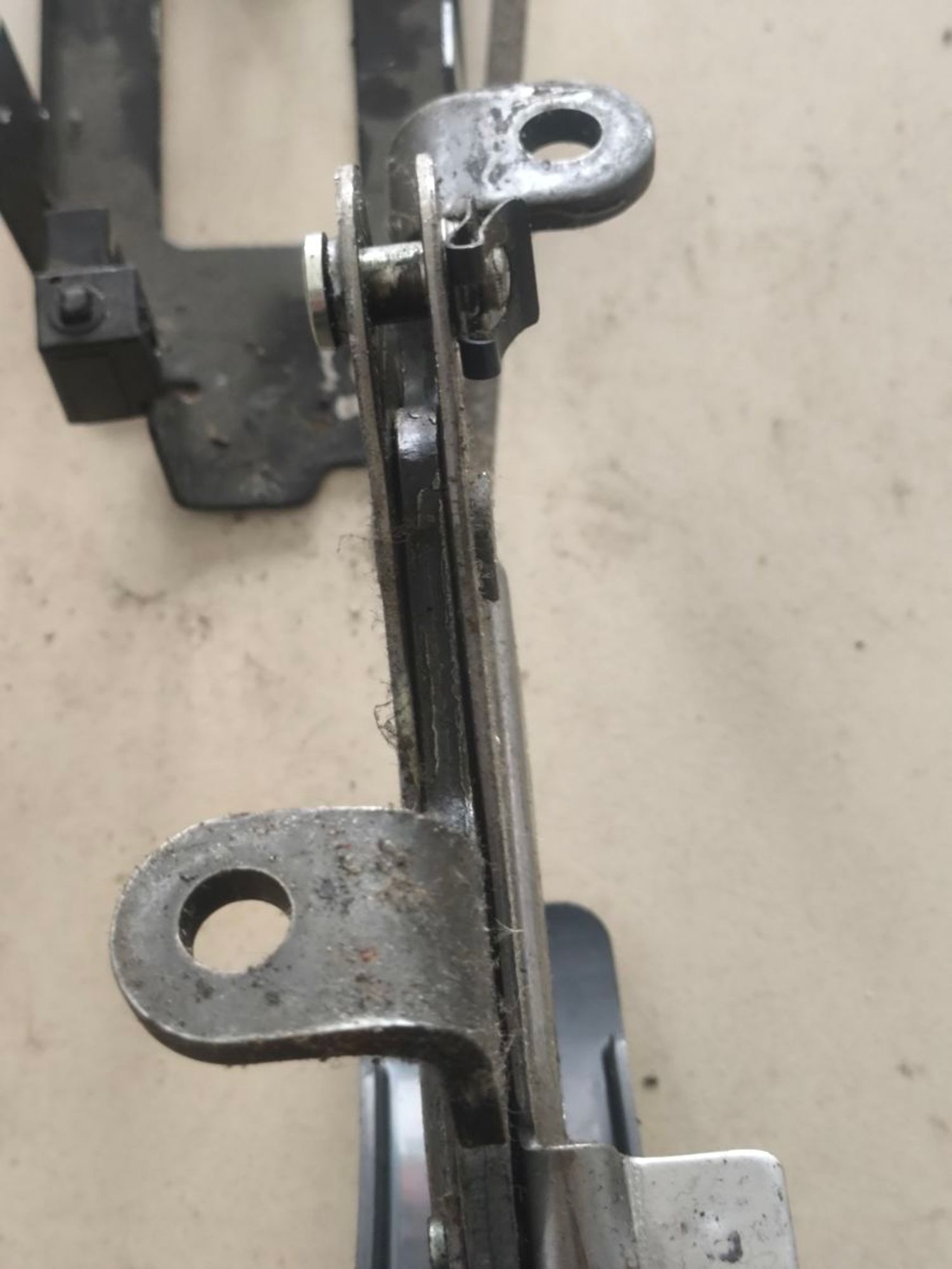 https://ycs.partsauto.market/partsauto-images/thmbs/userImages/a2d258a61cc08549ac0329b7373022c0/part/90ec4b05-a2c7-4058-b13a-c258b70b671d_1785482528116.jpg