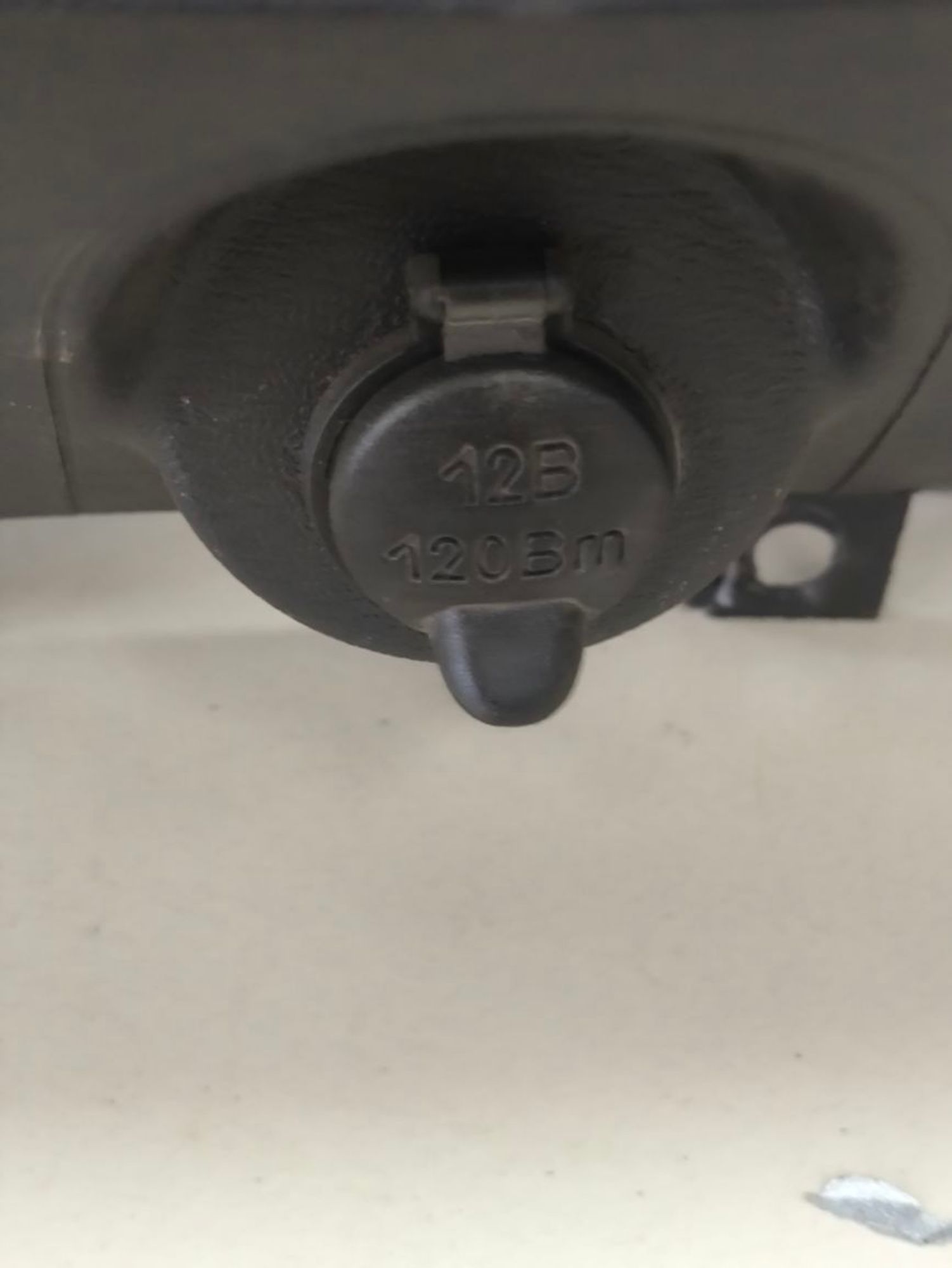 https://ycs.partsauto.market/partsauto-images/thmbs/userImages/a2d258a61cc08549ac0329b7373022c0/part/918086f6-2819-4f65-931d-140cad8af27a_1783673761415.jpg