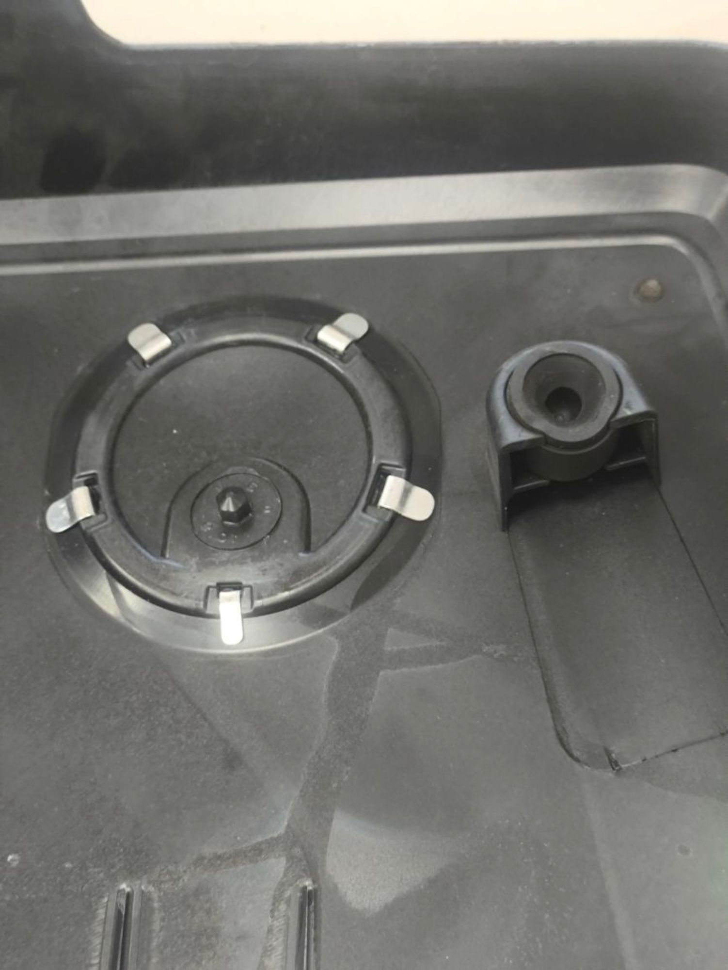 https://ycs.partsauto.market/partsauto-images/thmbs/userImages/a2d258a61cc08549ac0329b7373022c0/part/91e5dc3f-a0f4-4829-962c-00346823252e_1786109994926.jpg