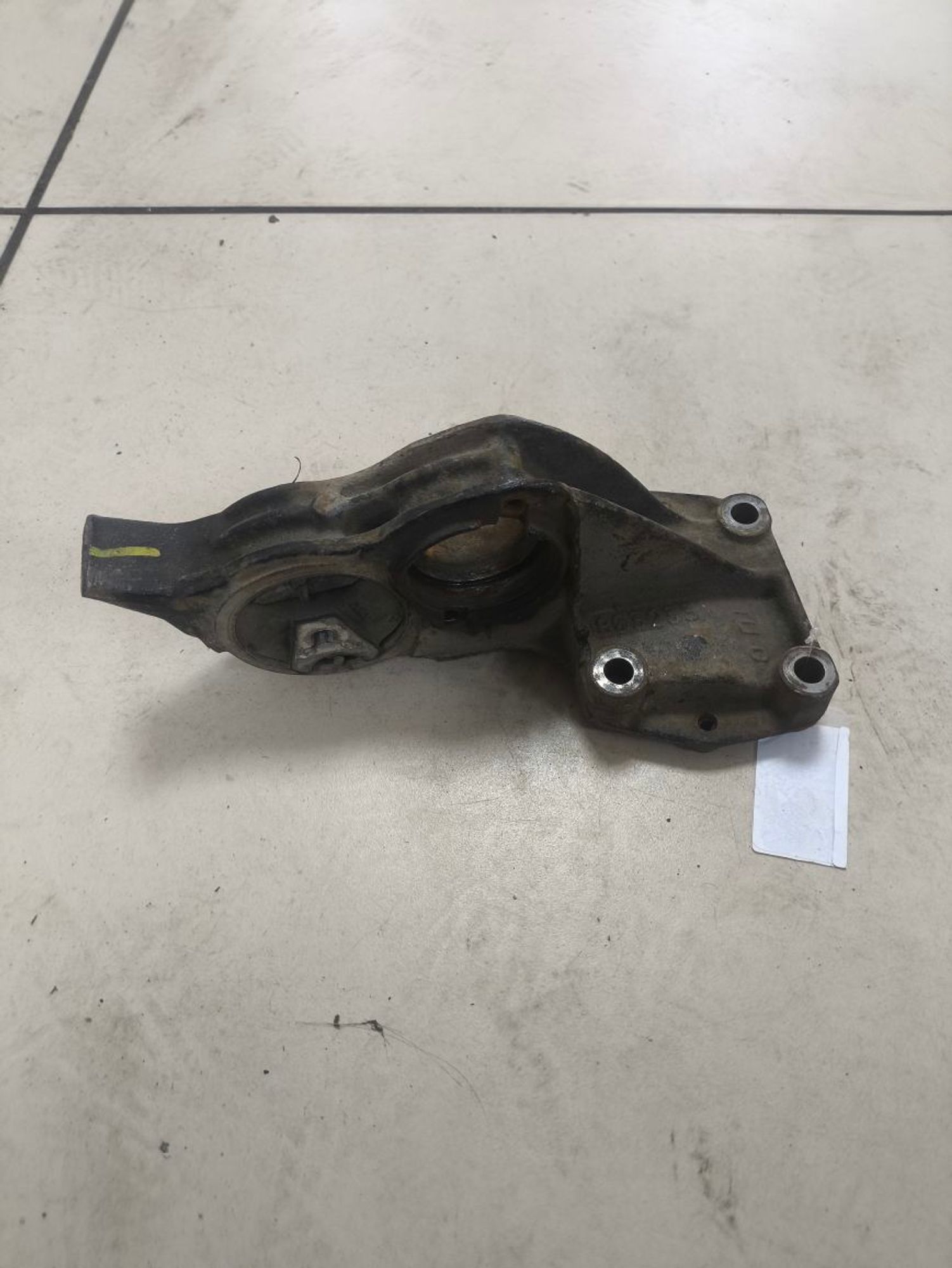 https://ycs.partsauto.market/partsauto-images/thmbs/userImages/a2d258a61cc08549ac0329b7373022c0/part/93bc6659-7890-4e09-951f-a8f762bd73ff_1787149819601.jpg