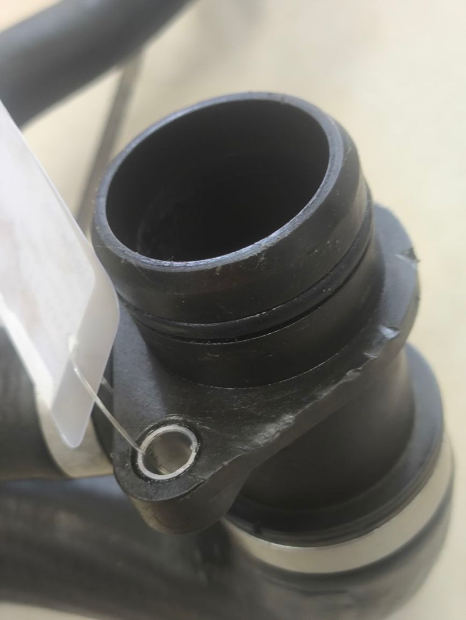 https://ycs.partsauto.market/partsauto-images/thmbs/userImages/a2d258a61cc08549ac0329b7373022c0/part/966131e0-1b05-40b1-9b71-c8495771bbcf_1786025841758.jpg
