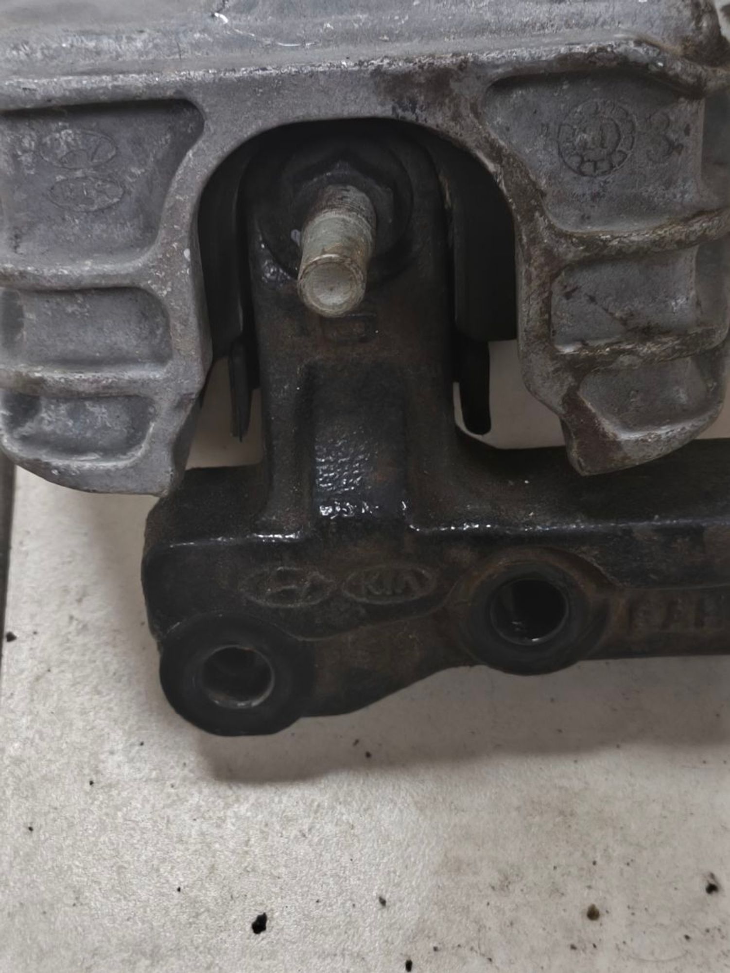 https://ycs.partsauto.market/partsauto-images/thmbs/userImages/a2d258a61cc08549ac0329b7373022c0/part/967eeb5e-49b5-43ad-a8bc-9ecea273bcd4_1787211076235.jpg