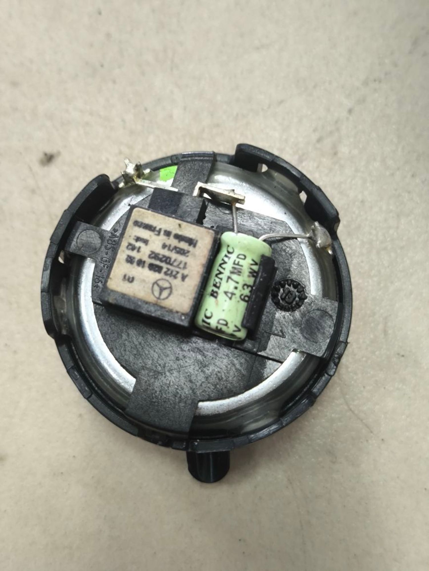 https://ycs.partsauto.market/partsauto-images/thmbs/userImages/a2d258a61cc08549ac0329b7373022c0/part/96956278-8dc6-4463-b463-f3d4b6f9d6e9_1784806191829.jpg