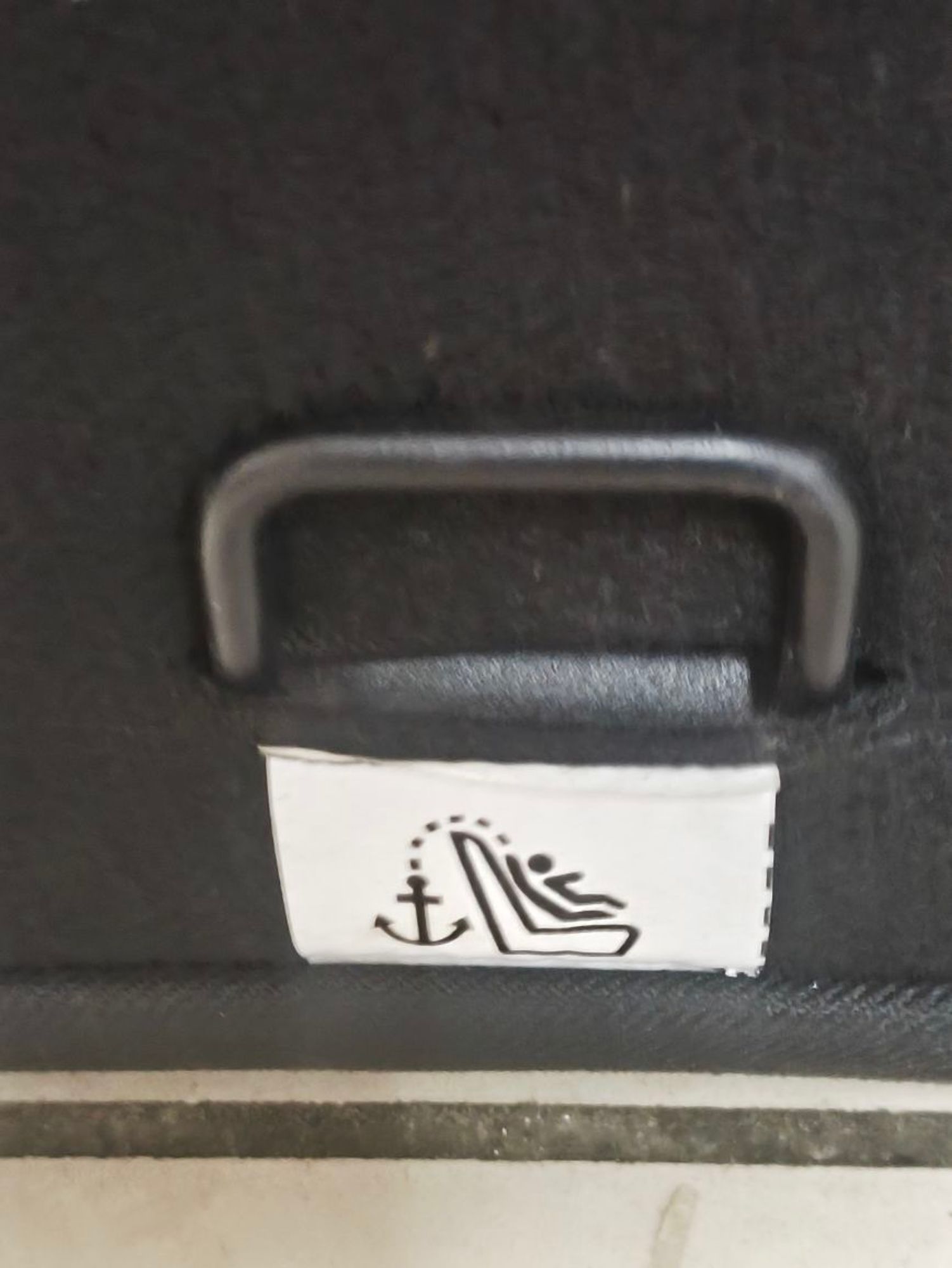 https://ycs.partsauto.market/partsauto-images/thmbs/userImages/a2d258a61cc08549ac0329b7373022c0/part/98b1e4d2-87db-4464-a0a1-3a573a3a2836_1786521713178.jpg