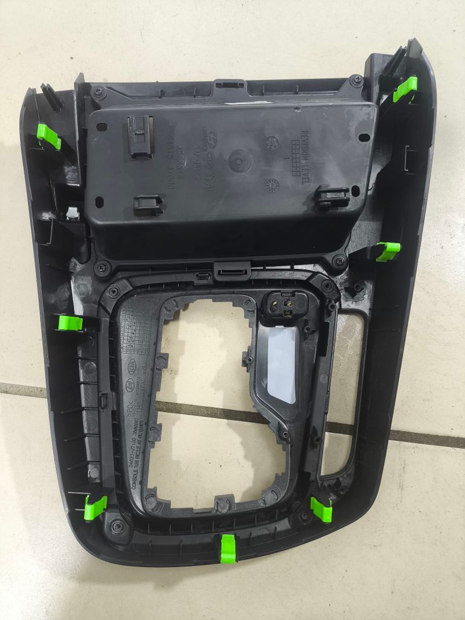 https://ycs.partsauto.market/partsauto-images/thmbs/userImages/a2d258a61cc08549ac0329b7373022c0/part/9907fcb5-8219-41b4-b116-9fc9ddcc71d4_1780486662196.jpg