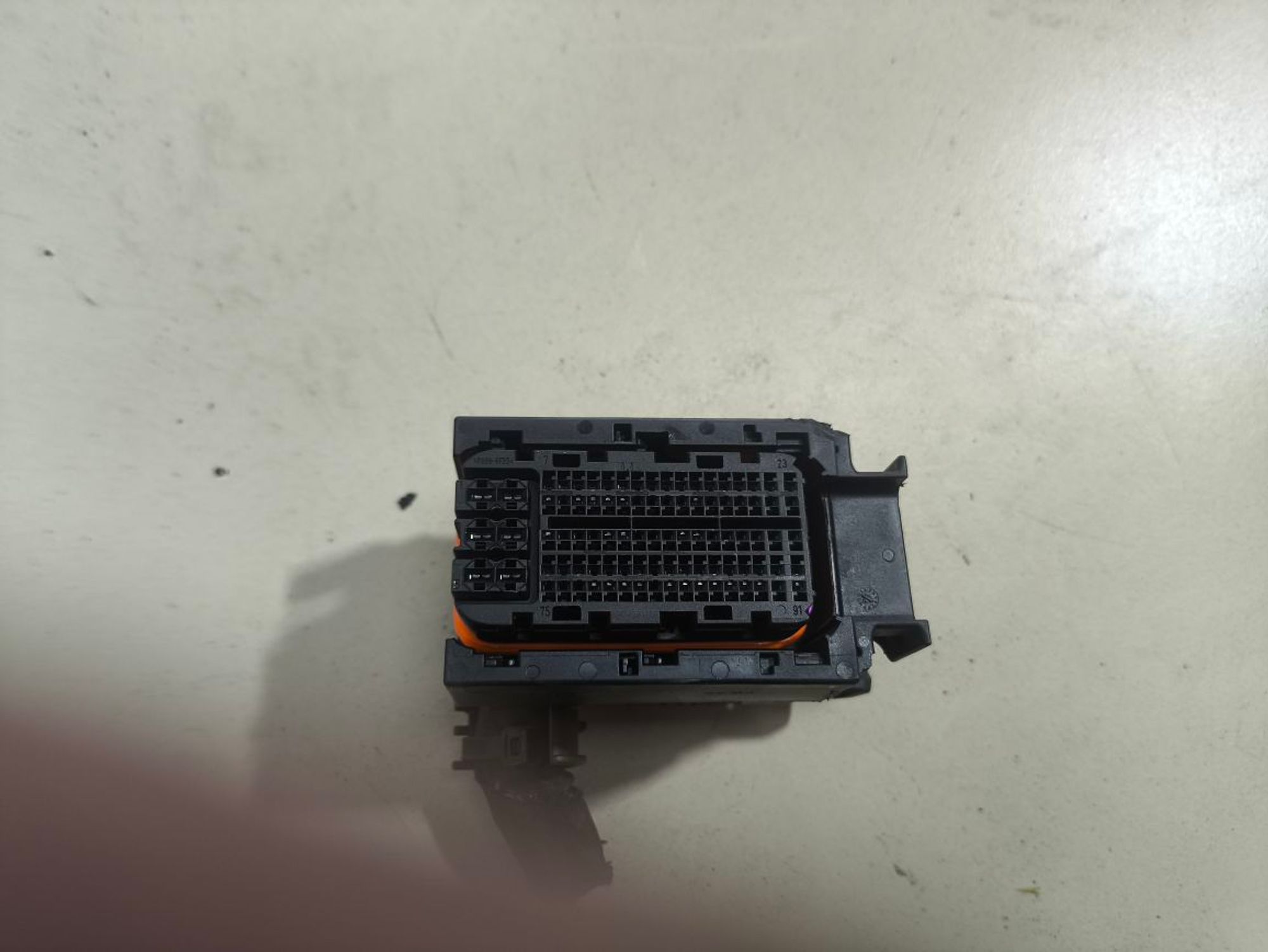 https://ycs.partsauto.market/partsauto-images/thmbs/userImages/a2d258a61cc08549ac0329b7373022c0/part/992a5956-f08b-452b-9dd5-3deb2d951d35_1780410532320.jpg