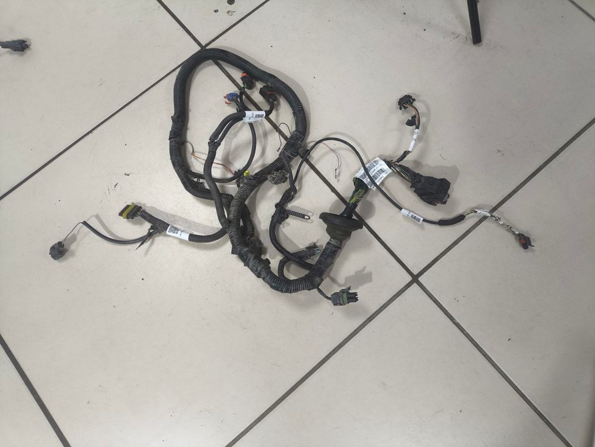 https://ycs.partsauto.market/partsauto-images/thmbs/userImages/a2d258a61cc08549ac0329b7373022c0/part/999bbc2c-38f6-4312-8934-e40be6de6922_1781940521882.jpg