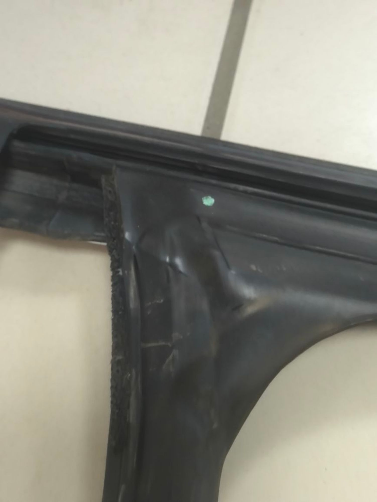 https://ycs.partsauto.market/partsauto-images/thmbs/userImages/a2d258a61cc08549ac0329b7373022c0/part/99d0624f-6821-412e-a6d1-9cb69ad9575a_1781787181959.jpg