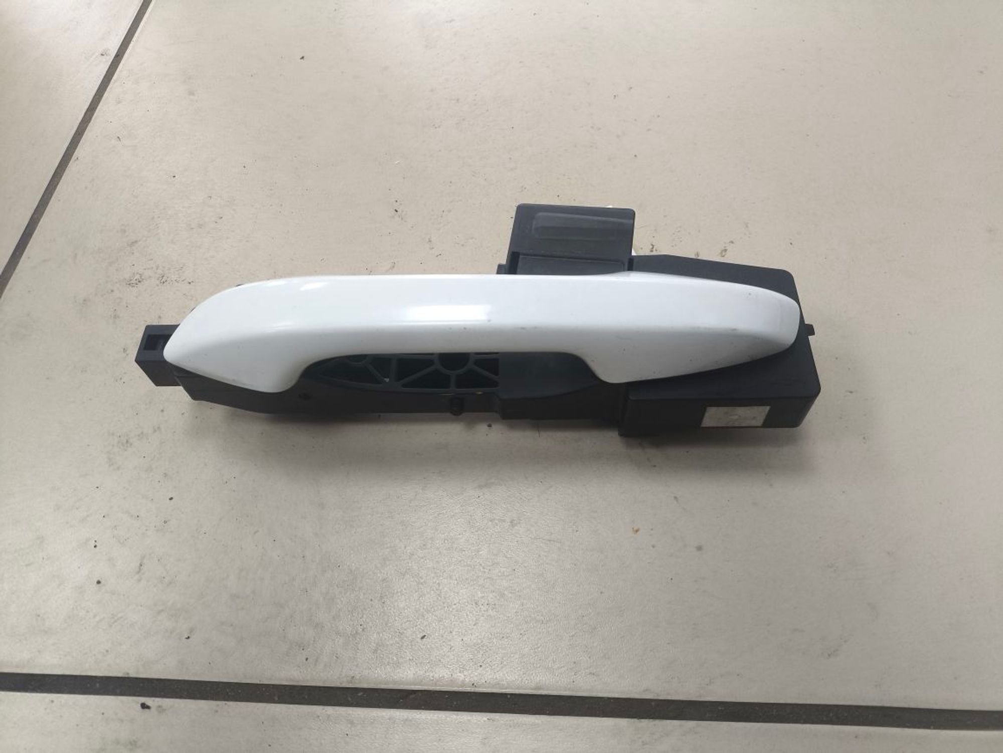 https://ycs.partsauto.market/partsauto-images/thmbs/userImages/a2d258a61cc08549ac0329b7373022c0/part/9a589821-9443-4255-8d5d-9fb408e78801_1785491191608.jpg