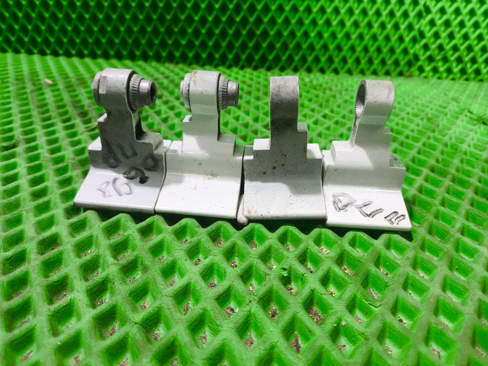 https://ycs.partsauto.market/partsauto-images/thmbs/userImages/a2d258a61cc08549ac0329b7373022c0/part/9b2cf2b0-6d22-4059-90a8-31e948ee2b65_1777884362698.jpg