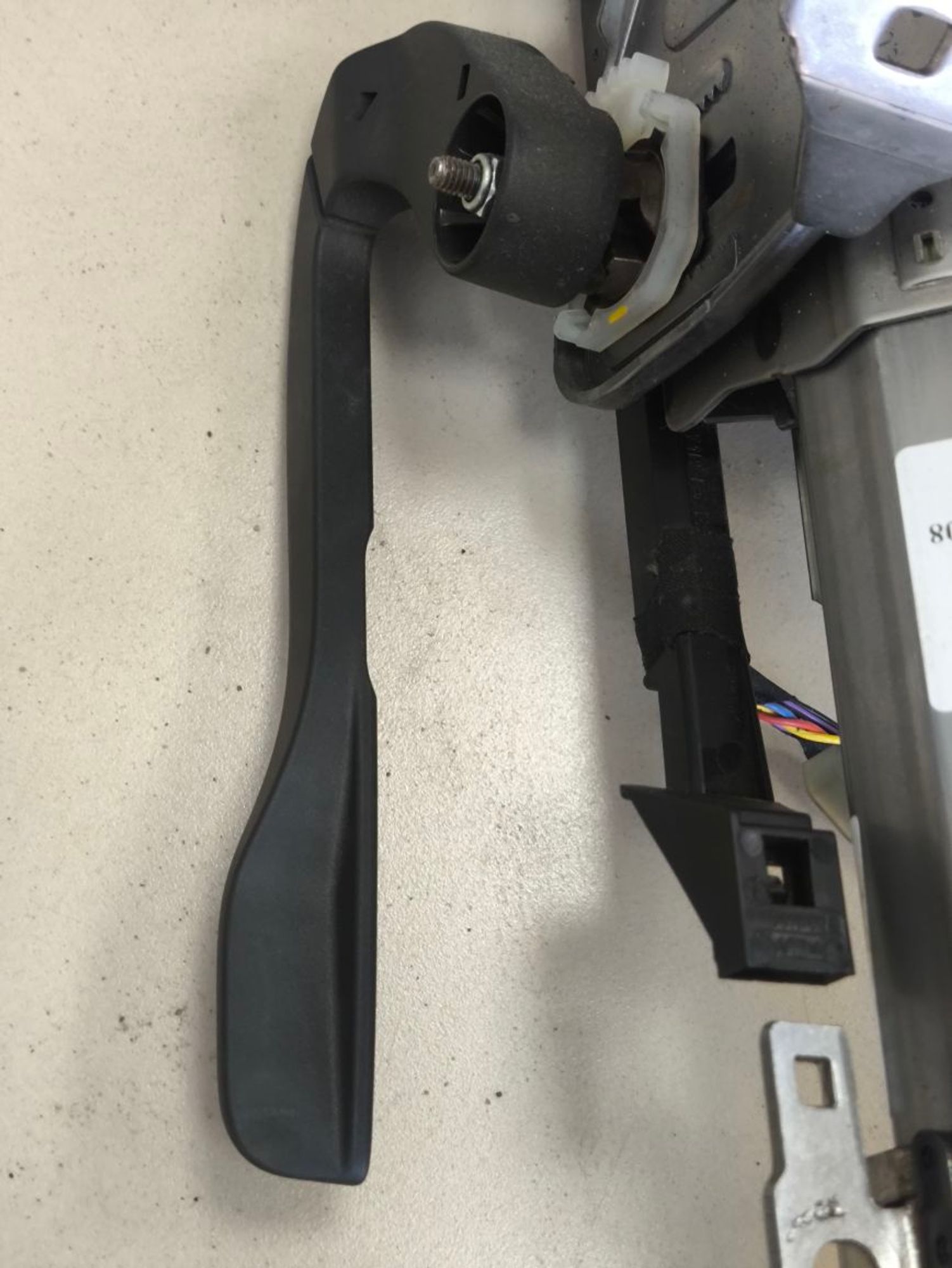 https://ycs.partsauto.market/partsauto-images/thmbs/userImages/a2d258a61cc08549ac0329b7373022c0/part/9b522bb8-7e88-4f38-a34f-9b783b75b779_1782479885437.jpg