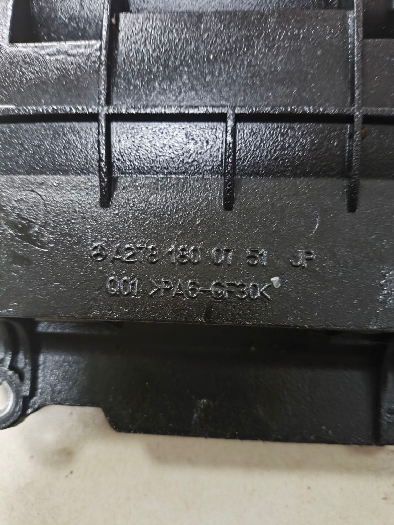 https://ycs.partsauto.market/partsauto-images/thmbs/userImages/a2d258a61cc08549ac0329b7373022c0/part/a013a9a9-275b-4bf6-ac50-114b61963d27_1784727097410.jpg