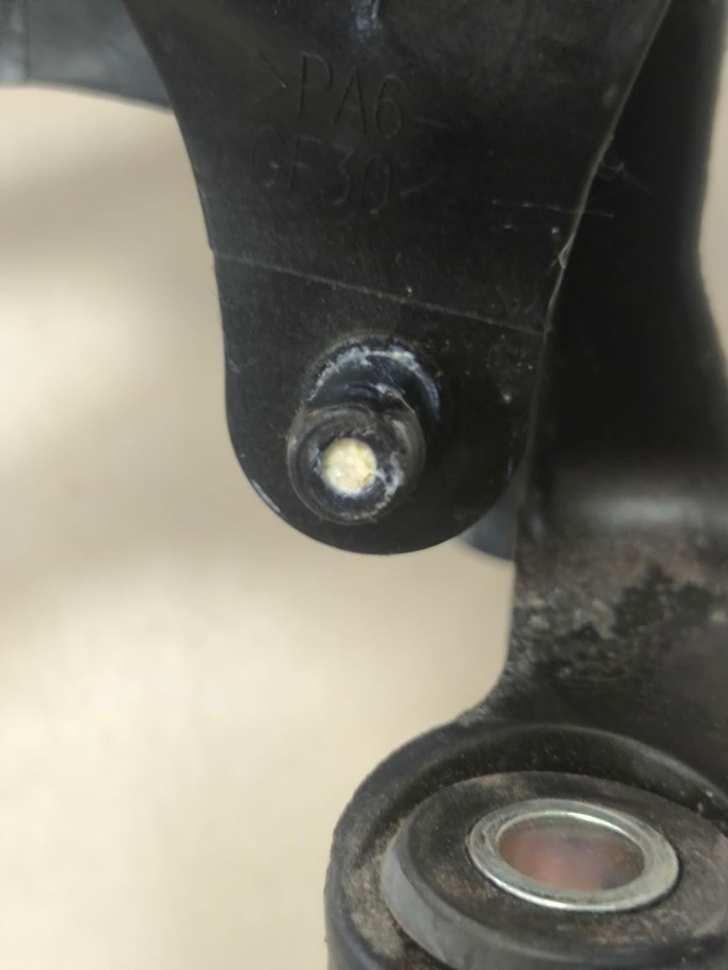 https://ycs.partsauto.market/partsauto-images/thmbs/userImages/a2d258a61cc08549ac0329b7373022c0/part/a130c4a2-1056-412b-82b8-deb258c35f54_1785484769251.jpg