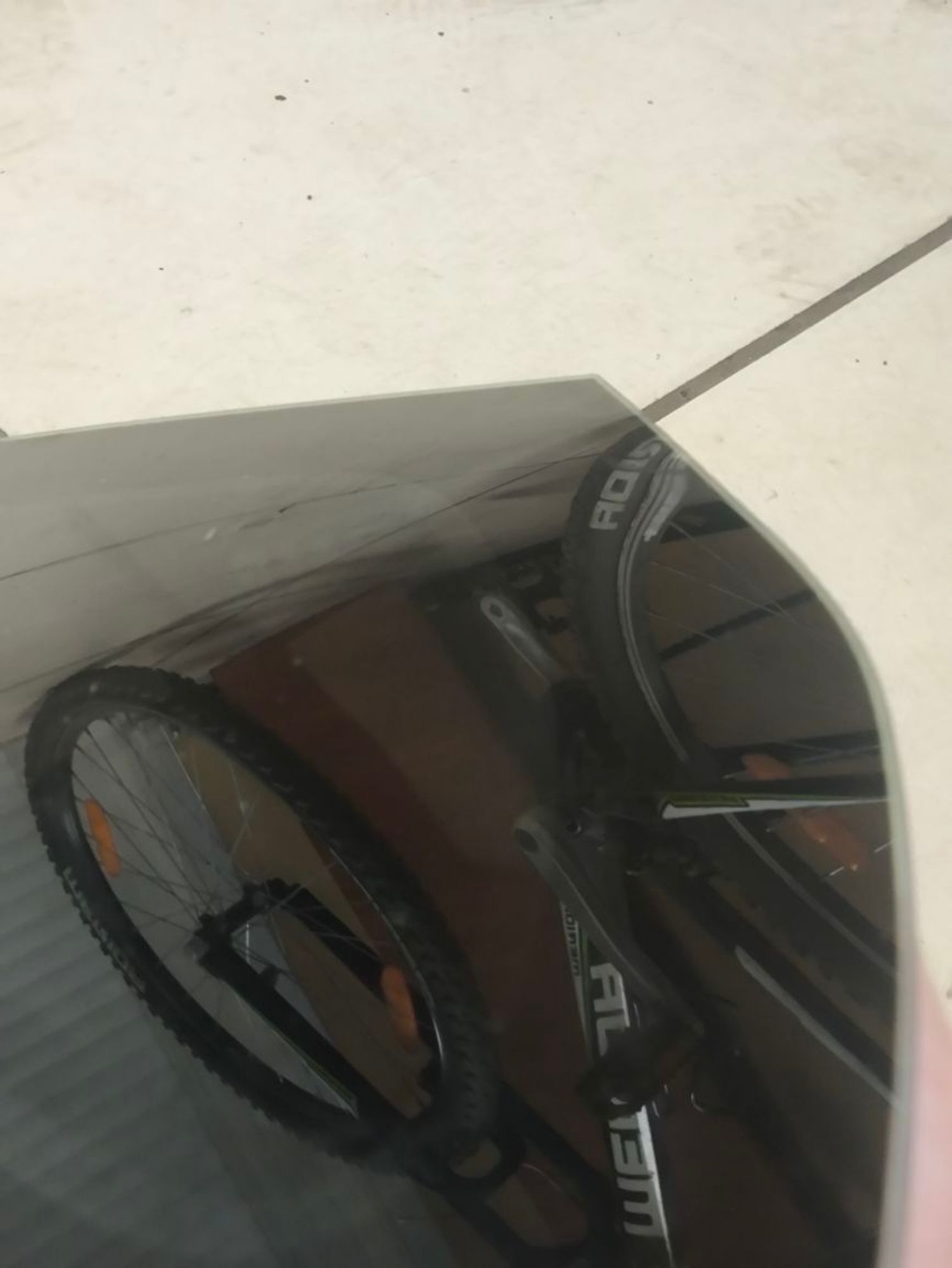 https://ycs.partsauto.market/partsauto-images/thmbs/userImages/a2d258a61cc08549ac0329b7373022c0/part/a1f8e71f-a3b7-4534-b4cd-2816d6ddb08a_1787207369895.jpg