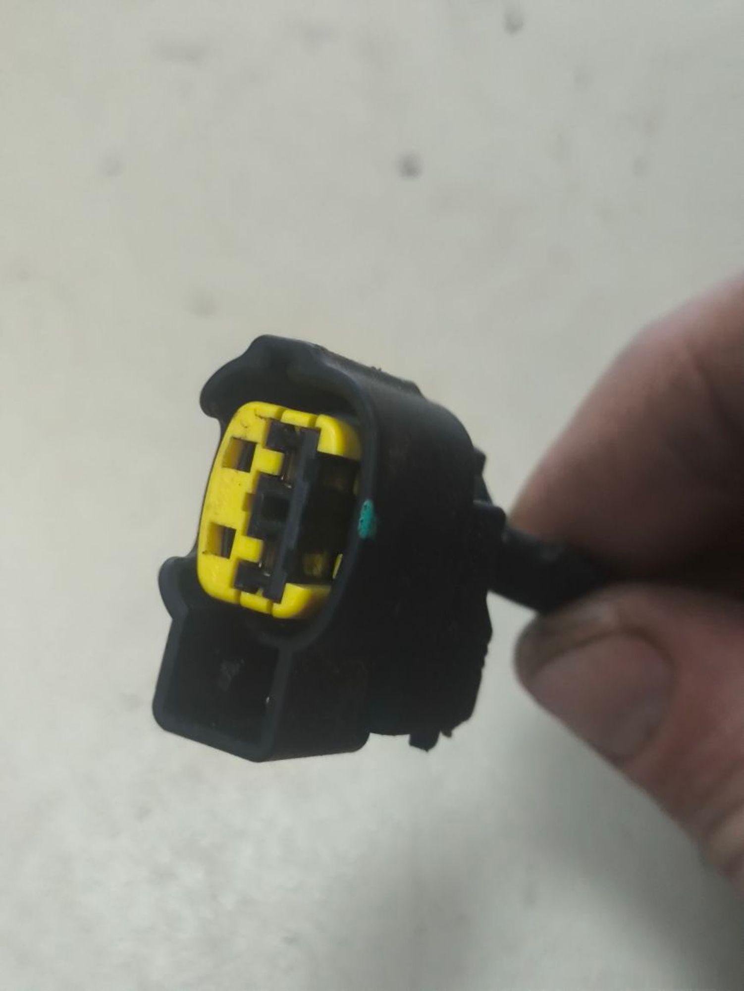 https://ycs.partsauto.market/partsauto-images/thmbs/userImages/a2d258a61cc08549ac0329b7373022c0/part/a25b8aea-96be-4973-929e-f1e8631334c1_1786097575954.jpg