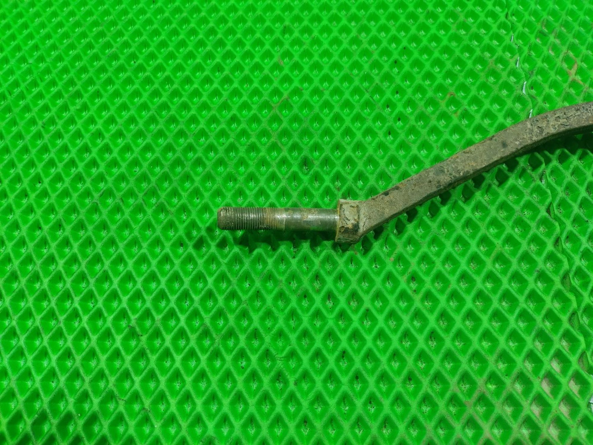 Рычаг подвески правый Lada Granta Liftback, 800 рублей, Тамбов