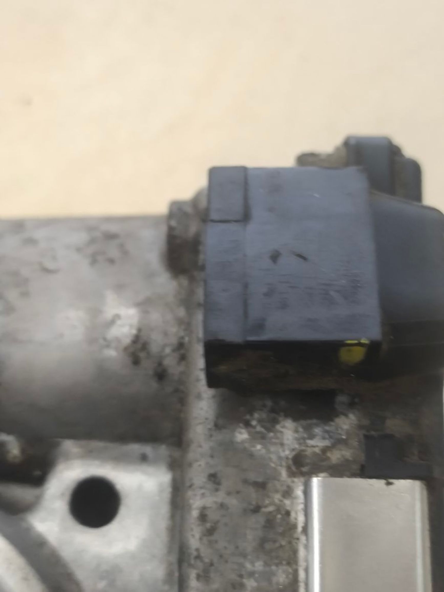 https://ycs.partsauto.market/partsauto-images/thmbs/userImages/a2d258a61cc08549ac0329b7373022c0/part/a3b732d4-fd74-4908-ab2d-7f9bff16a927_1786093996720.jpg