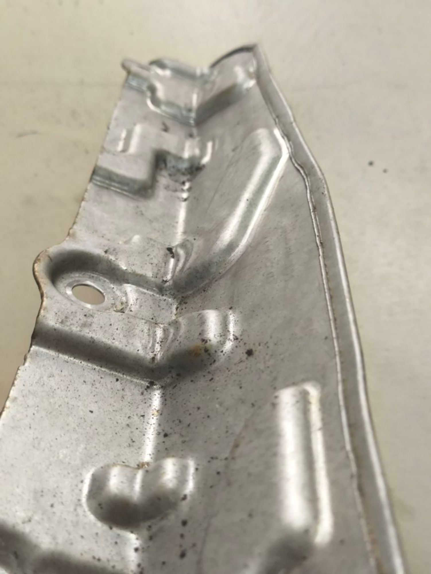 https://ycs.partsauto.market/partsauto-images/thmbs/userImages/a2d258a61cc08549ac0329b7373022c0/part/a5beafeb-9cc4-489f-bb48-0cfa7e7940b4_1787141603141.jpg
