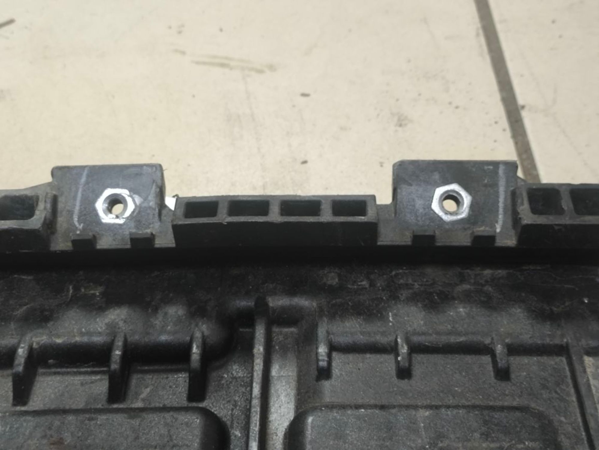 https://ycs.partsauto.market/partsauto-images/thmbs/userImages/a2d258a61cc08549ac0329b7373022c0/part/a62bc5e5-7ad2-4e5f-9f18-f456cd6794c3_1787236804354.jpg