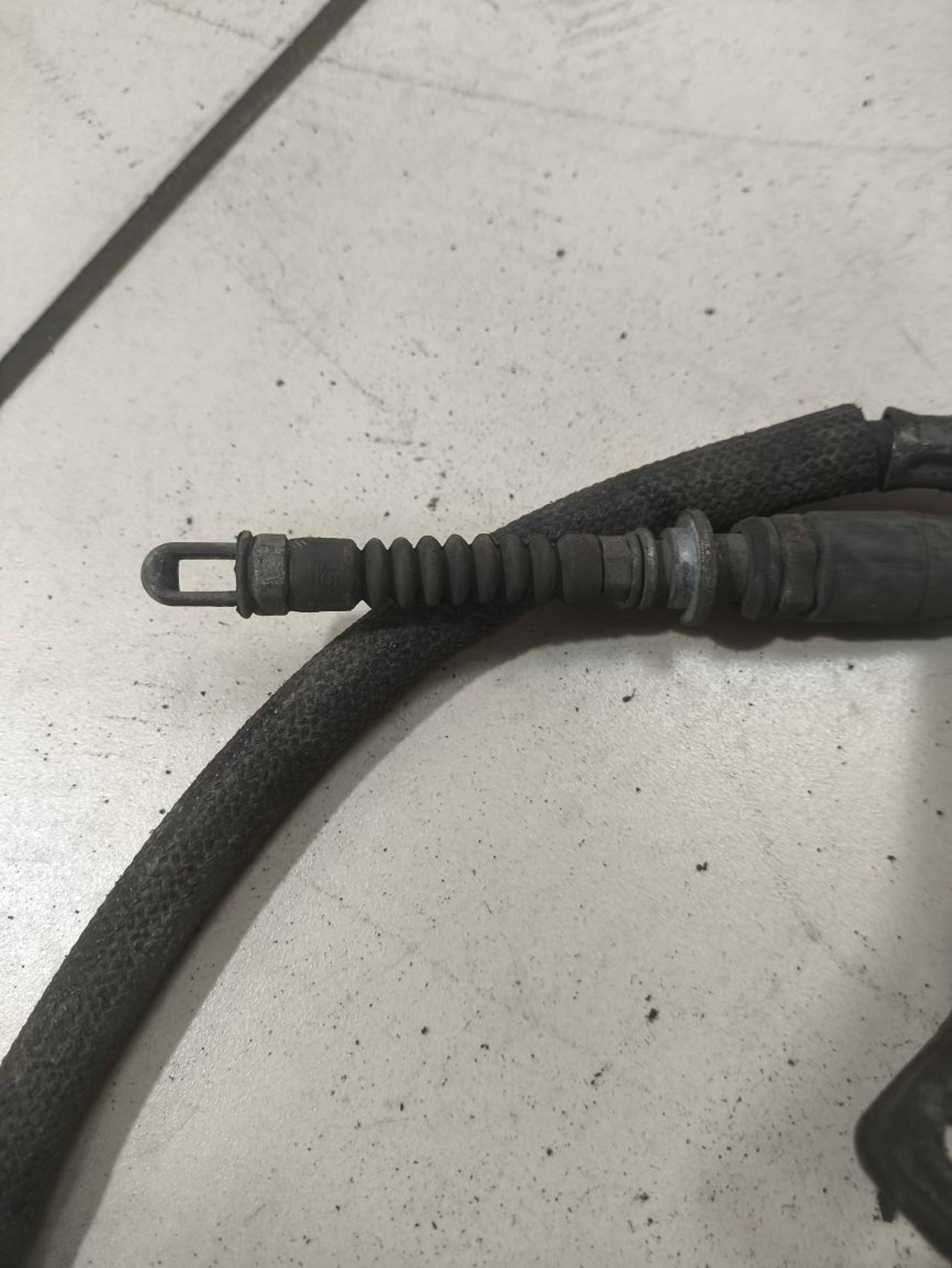 https://ycs.partsauto.market/partsauto-images/thmbs/userImages/a2d258a61cc08549ac0329b7373022c0/part/a6e682d4-2d38-4000-babb-2b72fb7db0d6_1780919822786.jpg