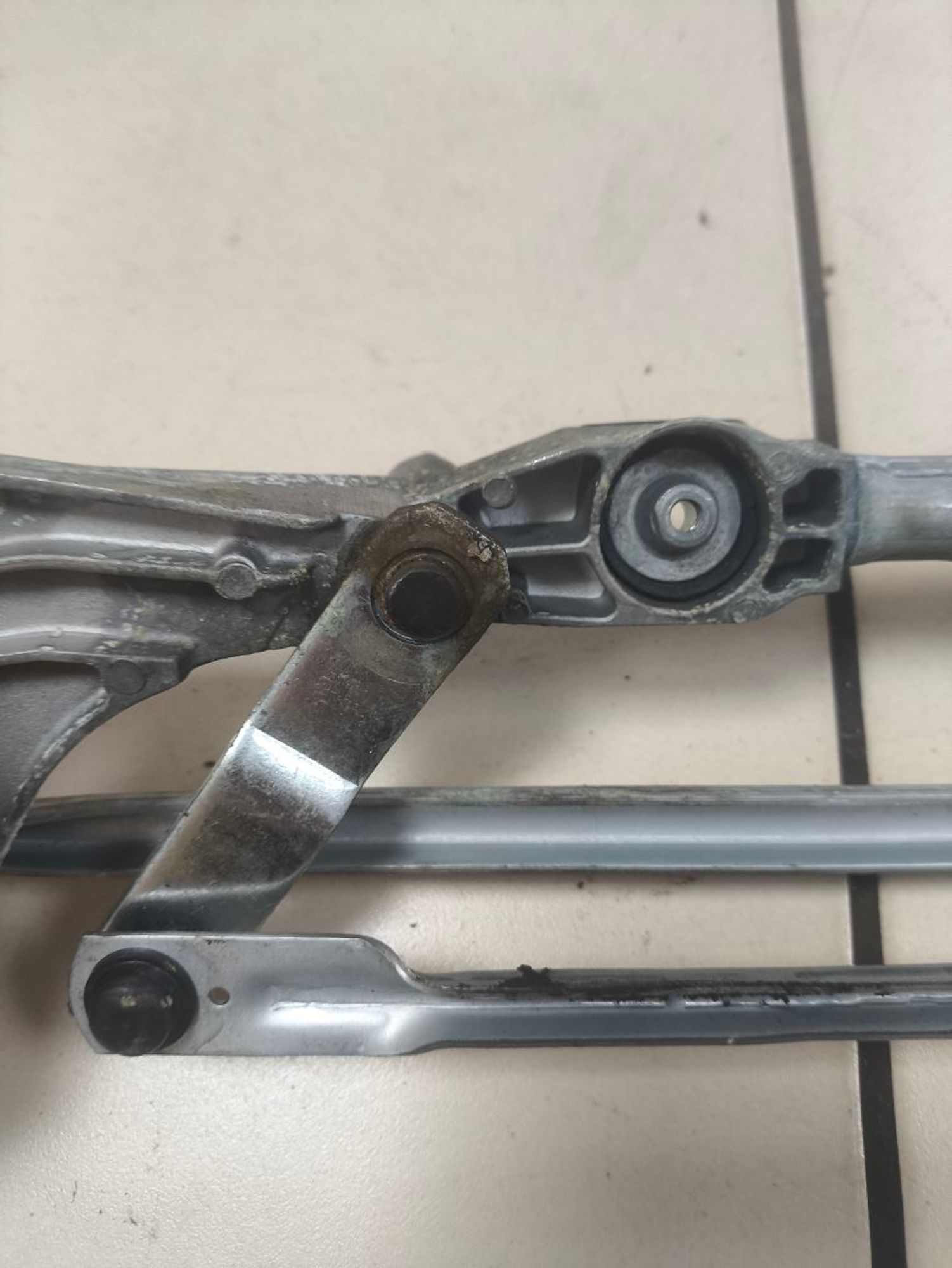 https://ycs.partsauto.market/partsauto-images/thmbs/userImages/a2d258a61cc08549ac0329b7373022c0/part/a8eb2648-c03e-4a98-b14b-7a875c0d82c5_1781688717683.jpg