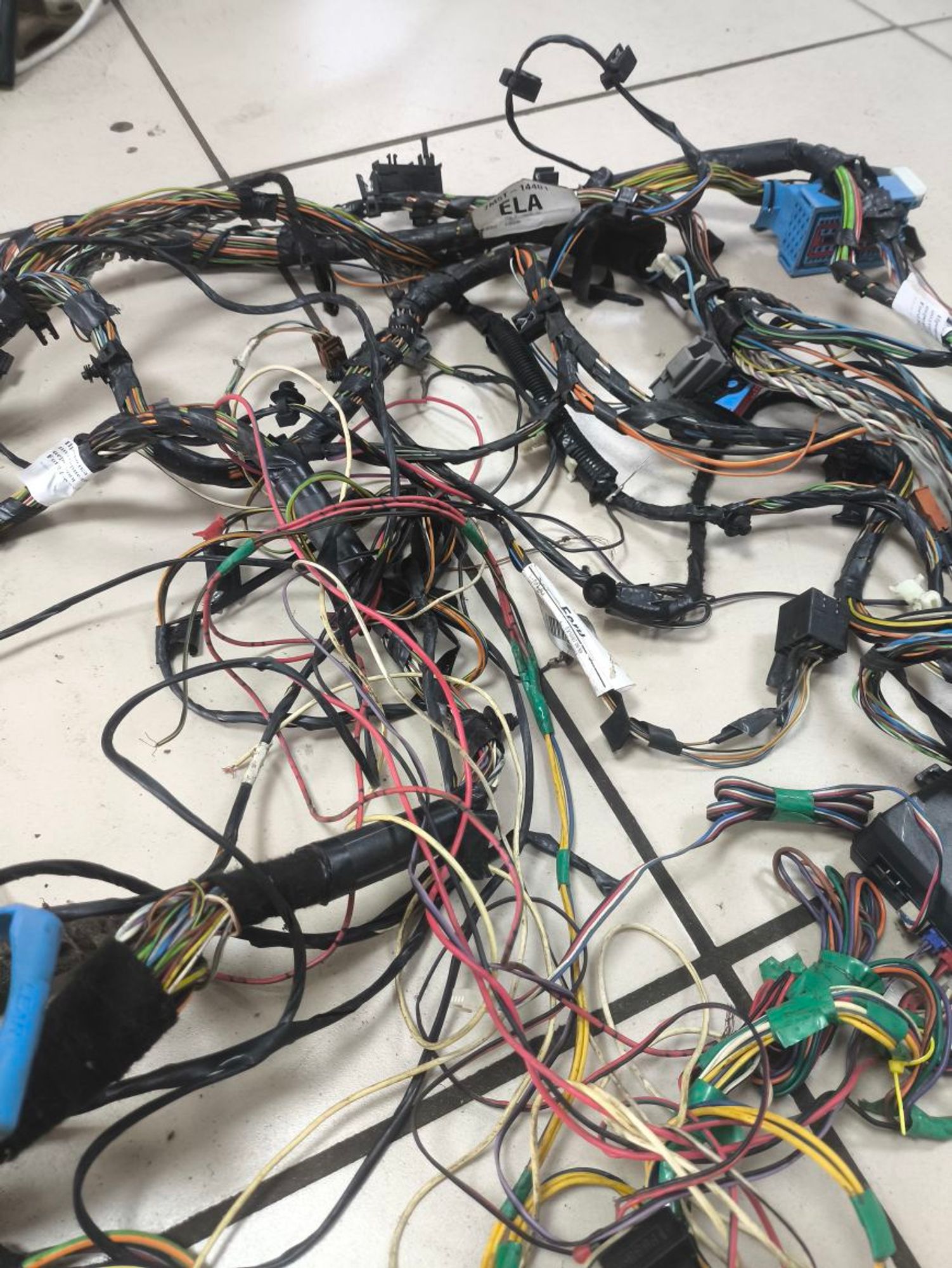 https://ycs.partsauto.market/partsauto-images/thmbs/userImages/a2d258a61cc08549ac0329b7373022c0/part/a977d75a-e103-49e4-a784-3bcdf9d4f6f6_1781685802086.jpg