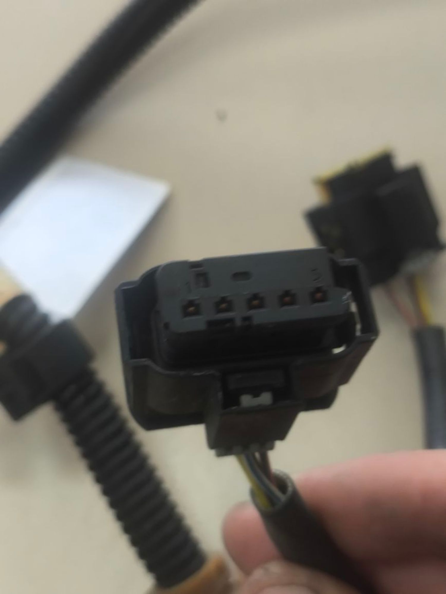 https://ycs.partsauto.market/partsauto-images/thmbs/userImages/a2d258a61cc08549ac0329b7373022c0/part/aa1bd112-9d3c-4591-8c4d-0f03db8d48a2_1786084228903.jpg