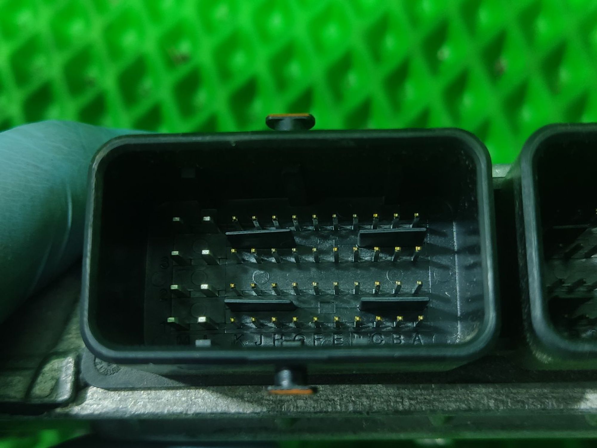 https://ycs.partsauto.market/partsauto-images/thmbs/userImages/a2d258a61cc08549ac0329b7373022c0/part/aa6b00cb-f25c-4467-97f7-9604e5765707_1772020992127.jpg