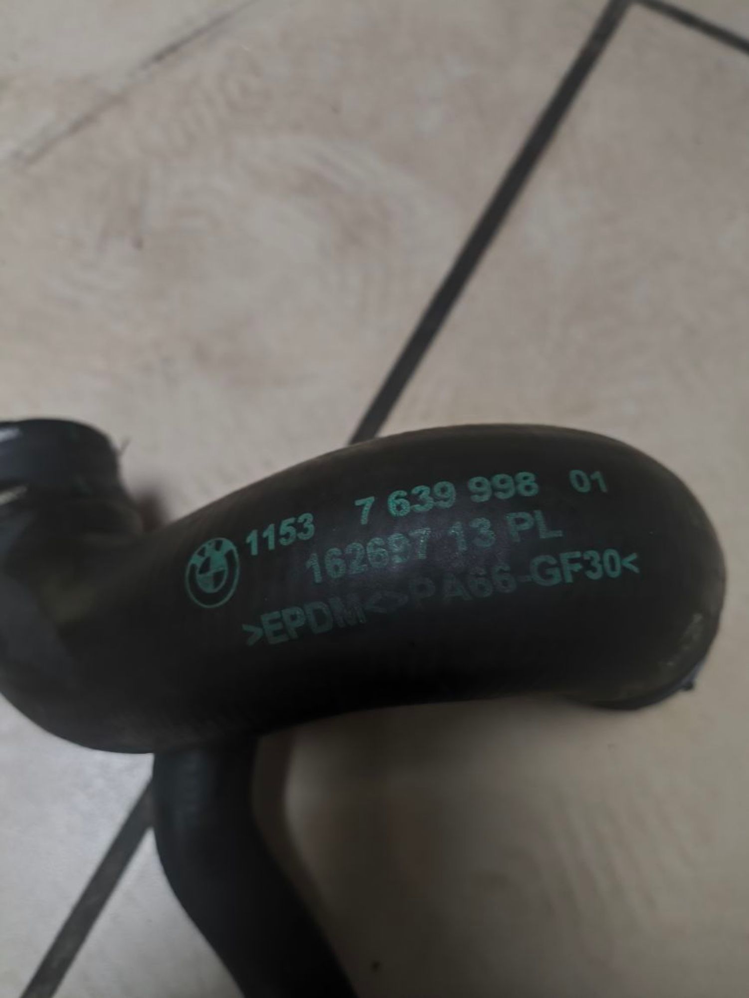 https://ycs.partsauto.market/partsauto-images/thmbs/userImages/a2d258a61cc08549ac0329b7373022c0/part/ab32ff22-1e3a-4372-a044-002ba2a167ea_1786025837049.jpg