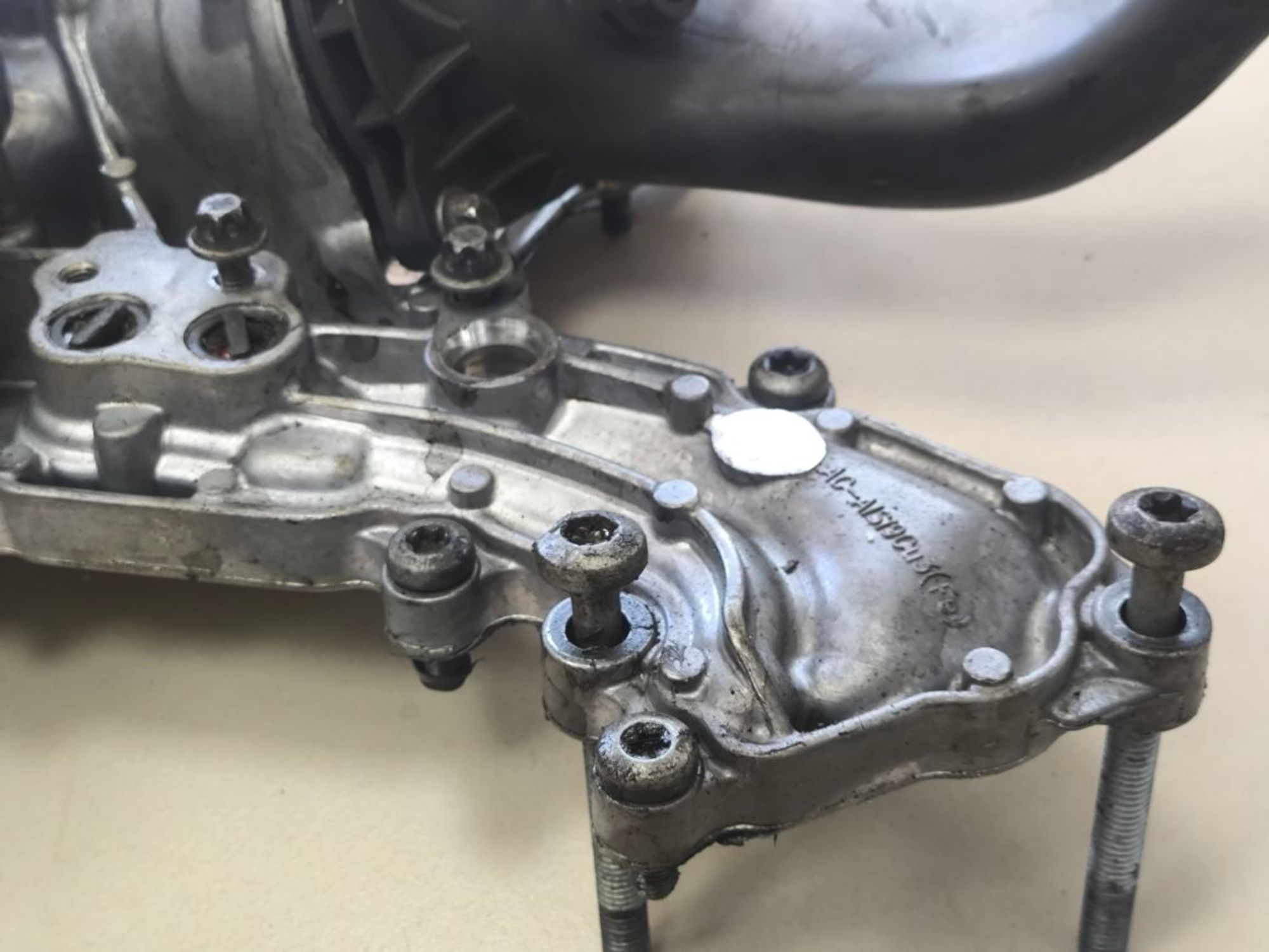 https://ycs.partsauto.market/partsauto-images/thmbs/userImages/a2d258a61cc08549ac0329b7373022c0/part/ab55ff38-1277-4f93-bba5-250da3fac896_1784721981646.jpg
