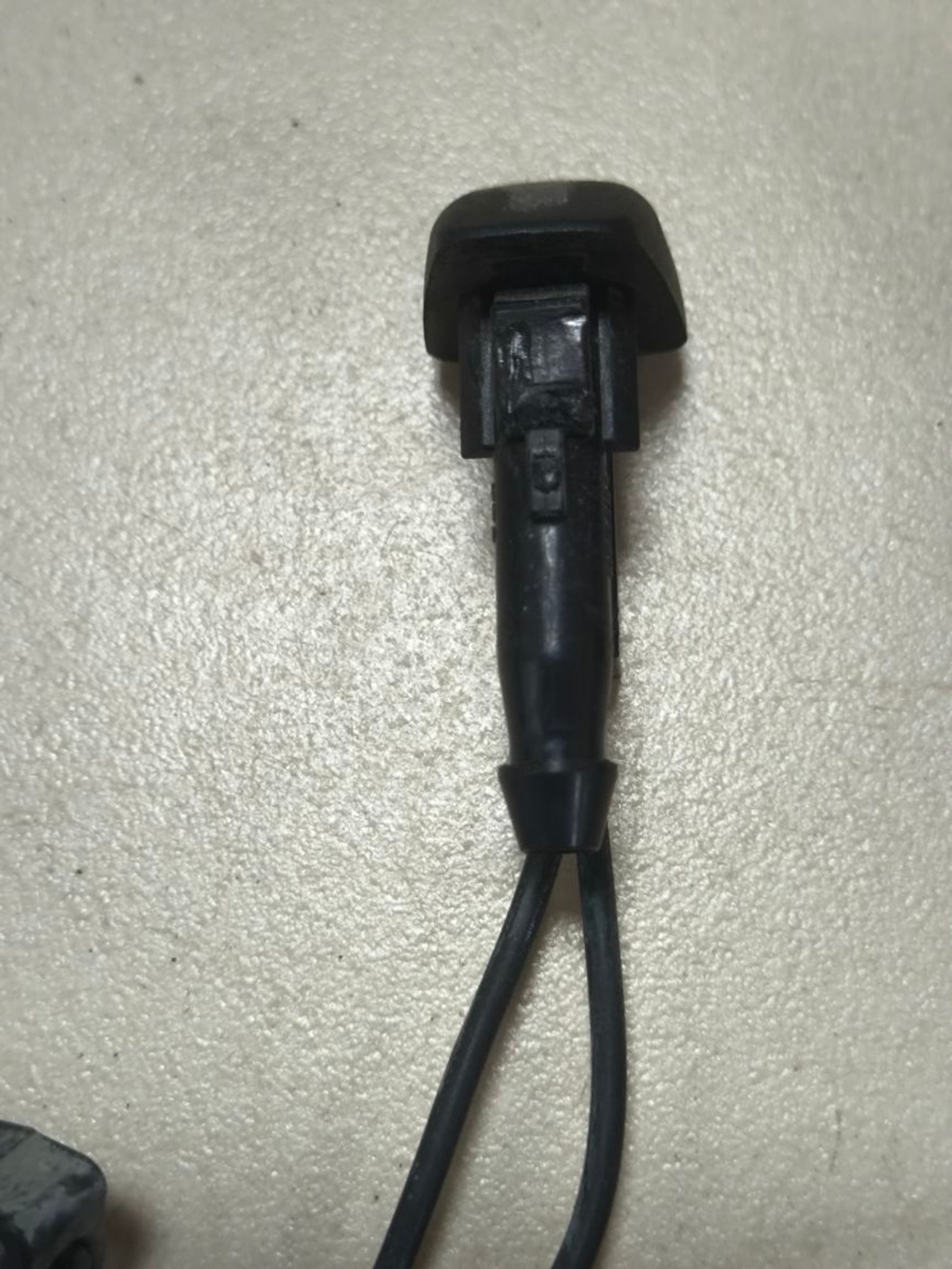 https://ycs.partsauto.market/partsauto-images/thmbs/userImages/a2d258a61cc08549ac0329b7373022c0/part/ab8c2a58-bbde-44b6-a7a7-b2045a3d375e_1786954977975.jpg