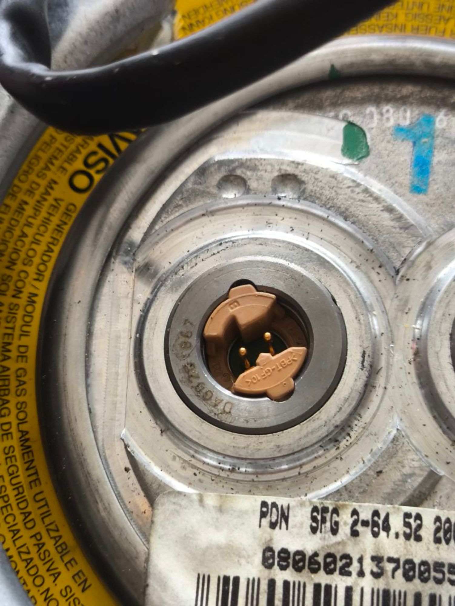 https://ycs.partsauto.market/partsauto-images/thmbs/userImages/a2d258a61cc08549ac0329b7373022c0/part/accb85b4-1647-4cad-a1fc-ce1177b2bb64_1787048373947.jpg