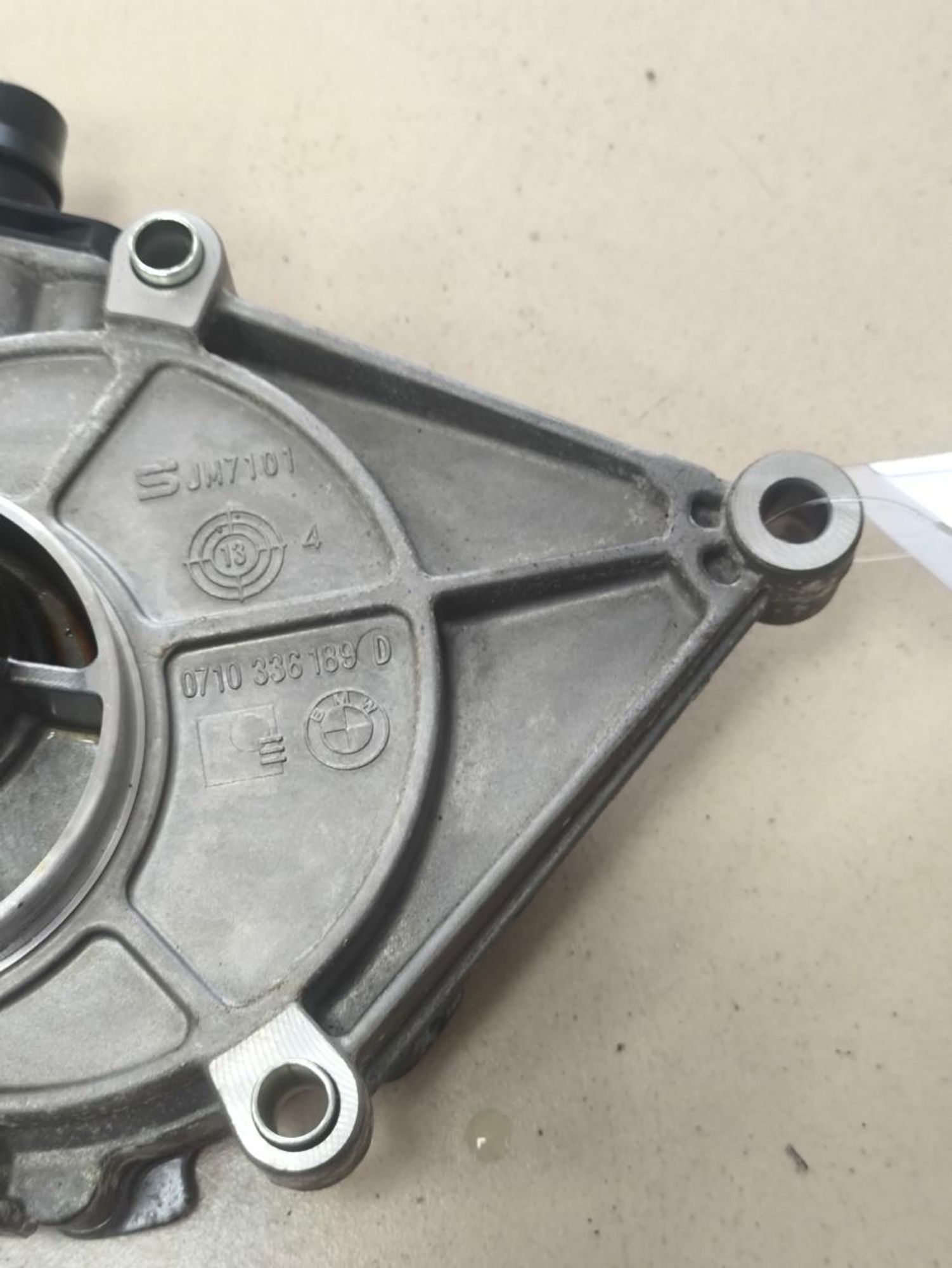 https://ycs.partsauto.market/partsauto-images/thmbs/userImages/a2d258a61cc08549ac0329b7373022c0/part/acfcfe4d-c67c-4dcb-8aff-e1e5f40fc465_1785938013173.jpg