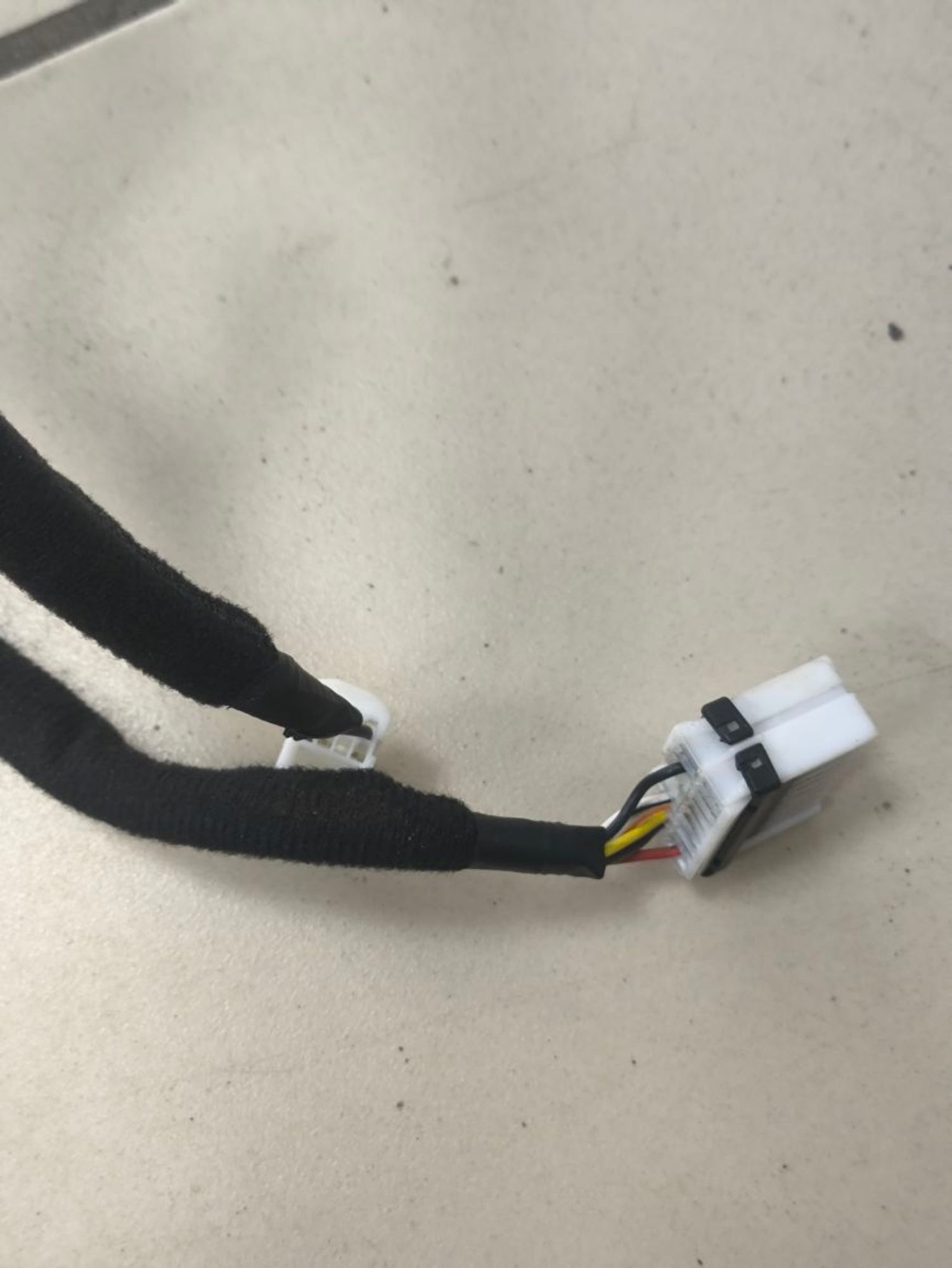 https://ycs.partsauto.market/partsauto-images/thmbs/userImages/a2d258a61cc08549ac0329b7373022c0/part/aebe1a0c-98a9-4325-b181-2d3fb30998f7_1785493115016.jpg