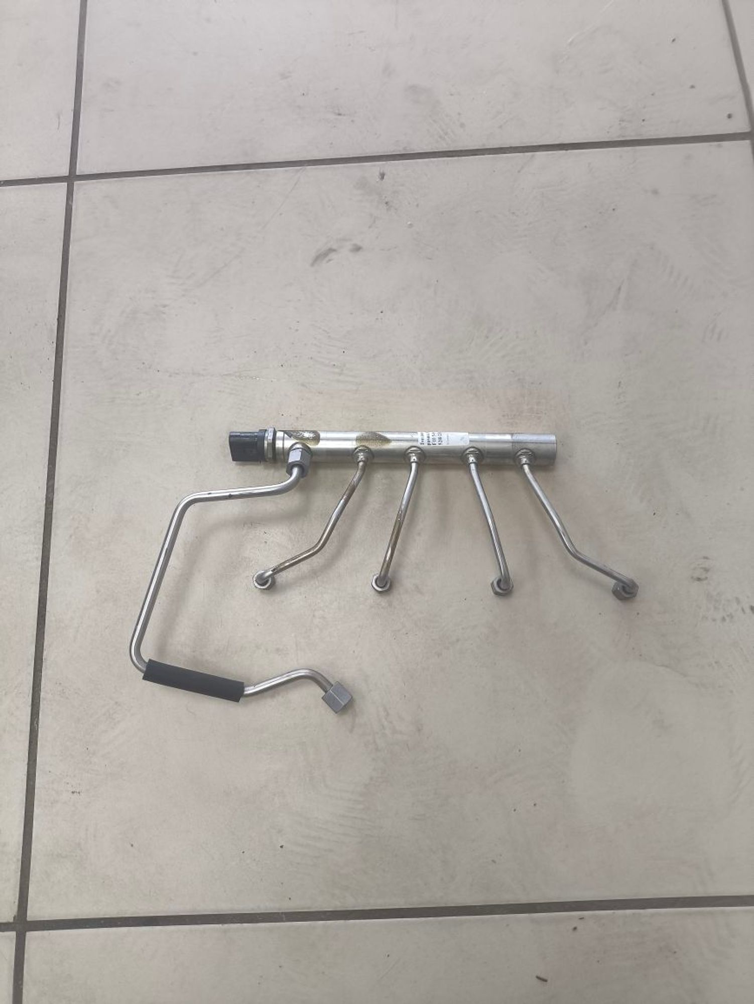 https://ycs.partsauto.market/partsauto-images/thmbs/userImages/a2d258a61cc08549ac0329b7373022c0/part/b02afc89-9bf0-4727-9418-0caef48e5ad7_1786016502885.jpg