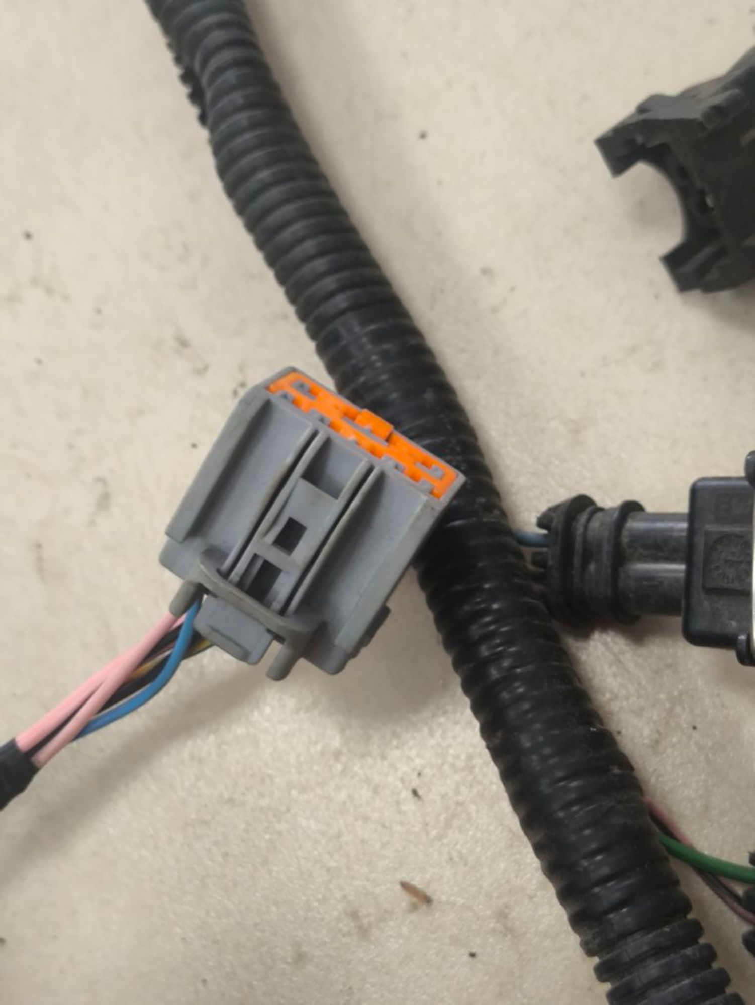 https://ycs.partsauto.market/partsauto-images/thmbs/userImages/a2d258a61cc08549ac0329b7373022c0/part/b0ca3b76-5652-4bd5-9f9b-b37485e8465d_1785487747008.jpg